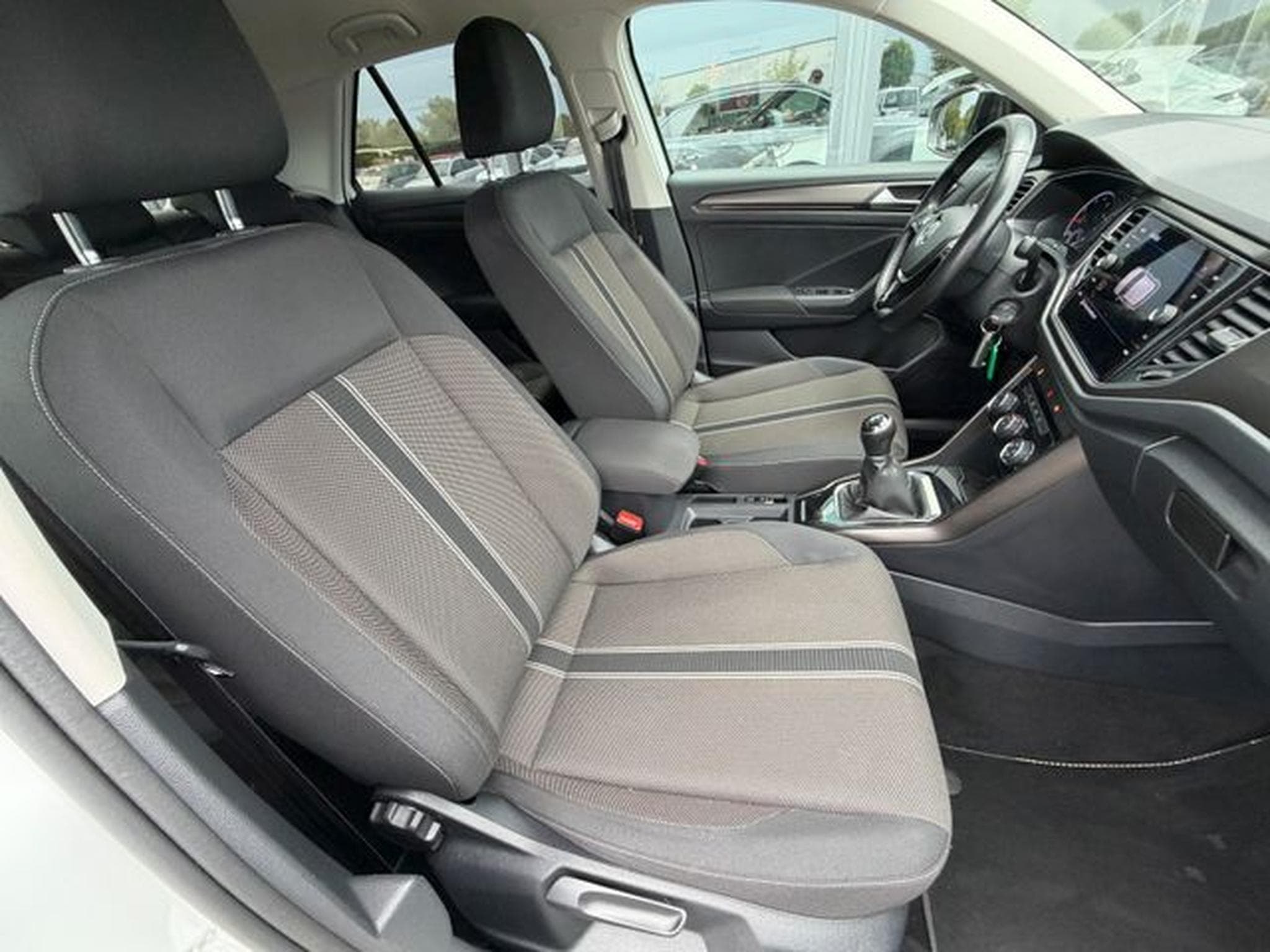 VW T-Roc T-Roc Style Kamera AHK MFL Tempomat PDC 2x (2018) - Photo 15