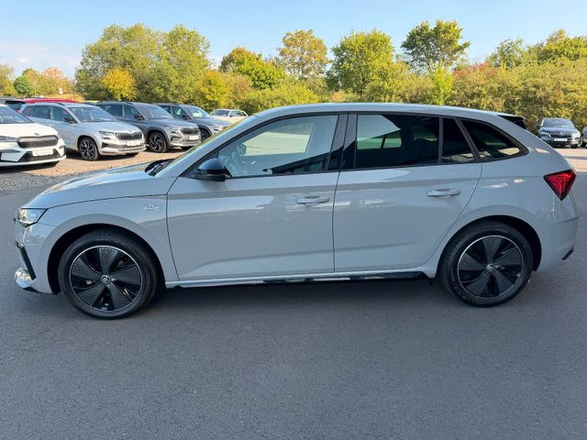 Skoda Scala Scala 1,5TSi MonteCarlo Pano Sitzhz Kamera 150PS (2024) - Photo 10
