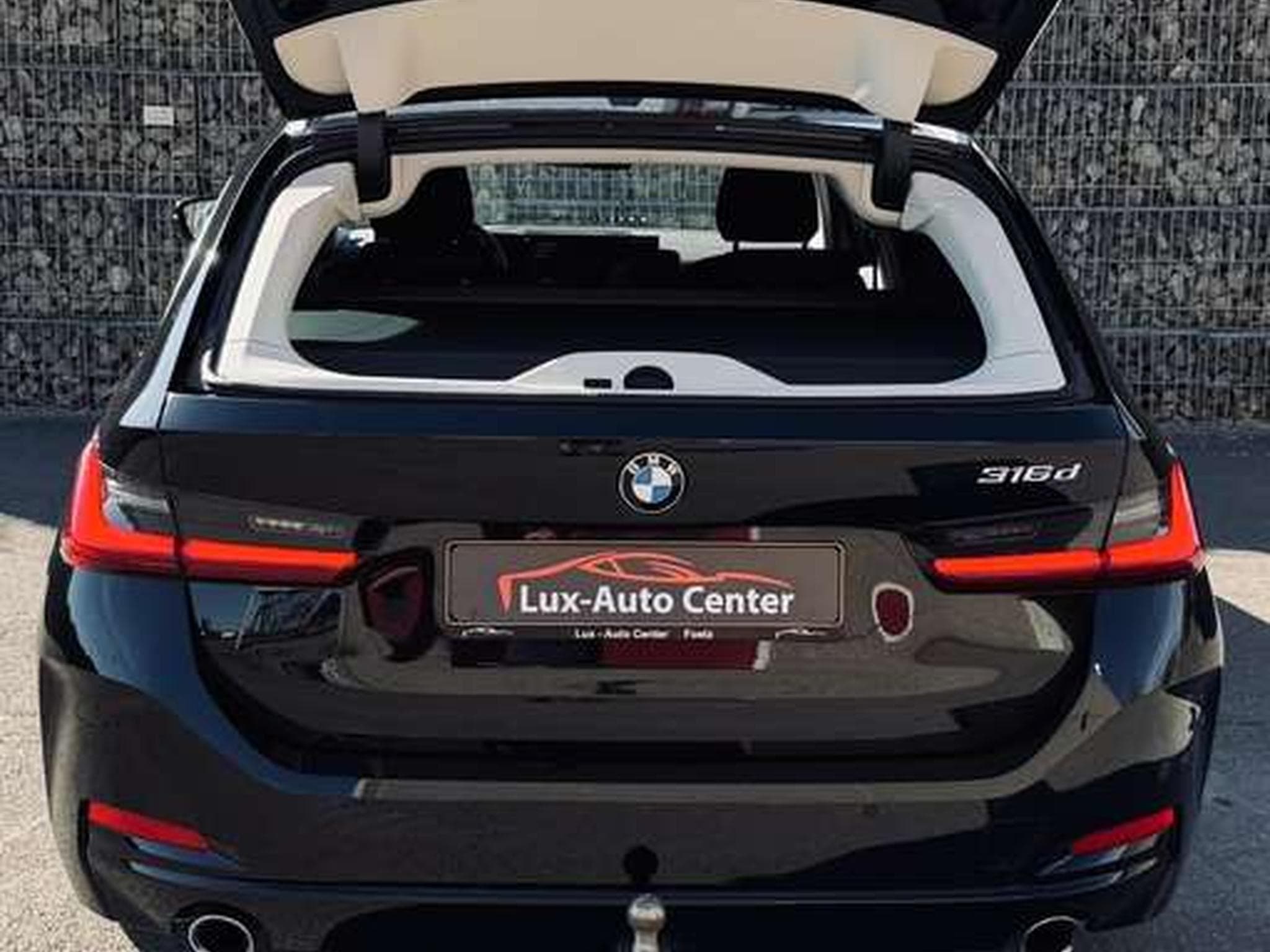 BMW 316 Touring 316DA// Facelift // Garantie 12 Mois✅✅✅ (2023) - Photo 16