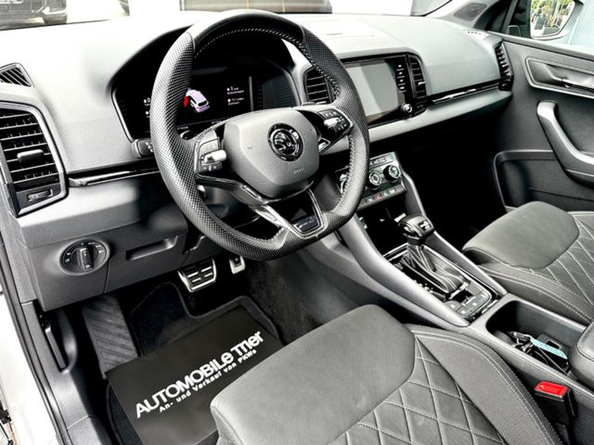 Skoda Karoq Karoq Sportline 4x4 (2022) - Photo 12