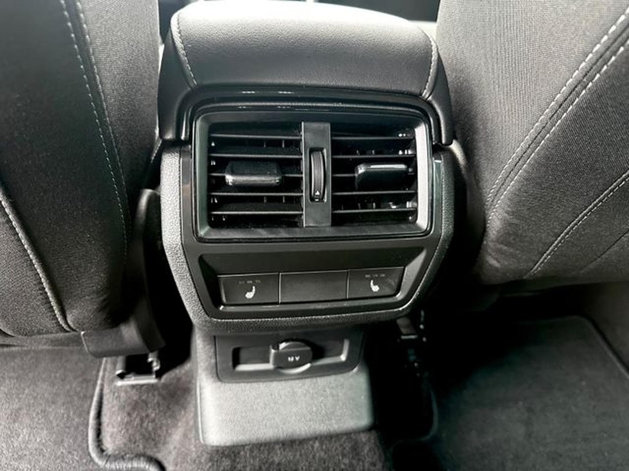 Skoda Karoq Karoq Sportline 4x4 (2022) - Photo 19
