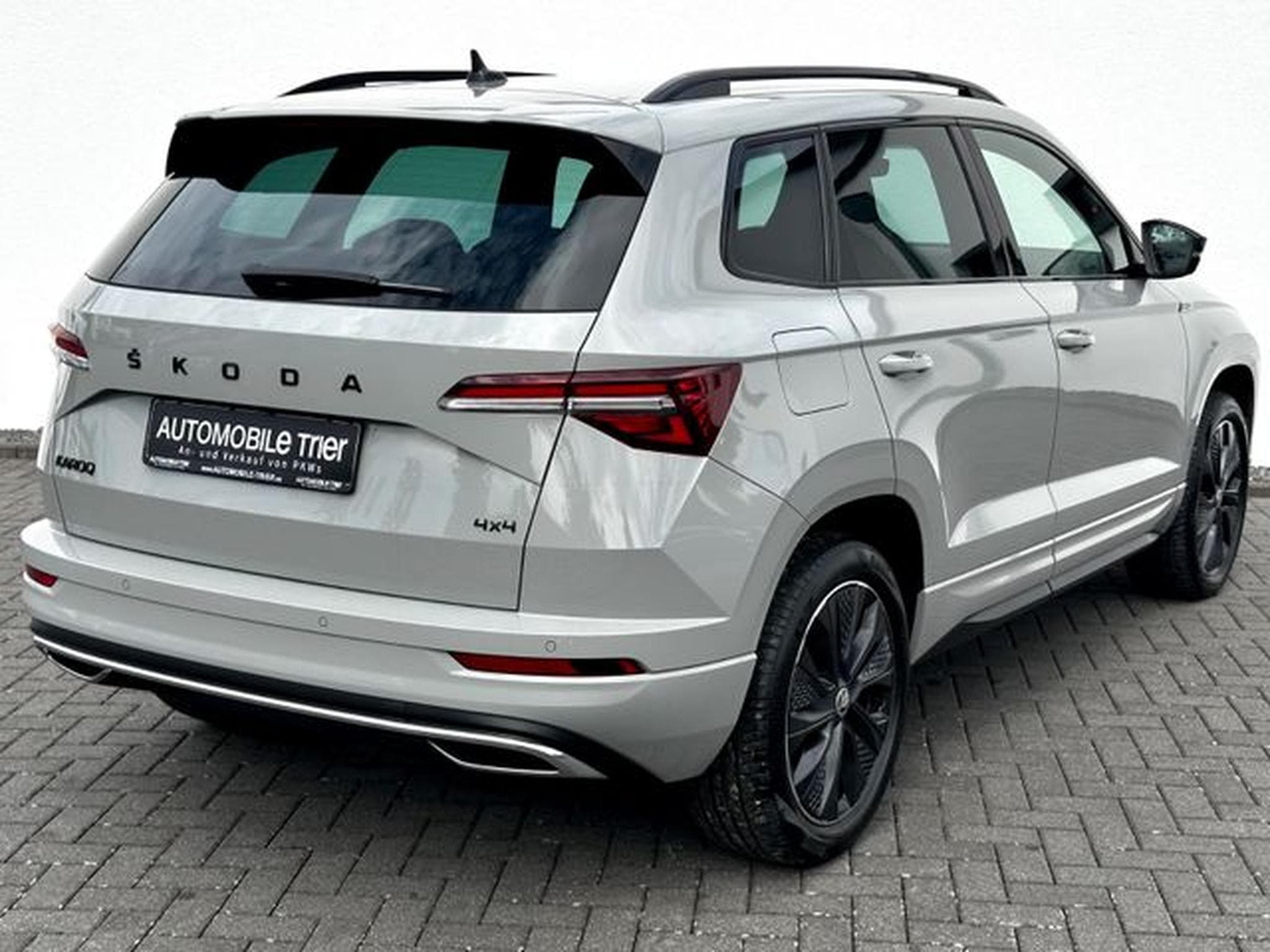 Skoda Karoq Karoq Sportline 4x4 (2022) - Photo 5