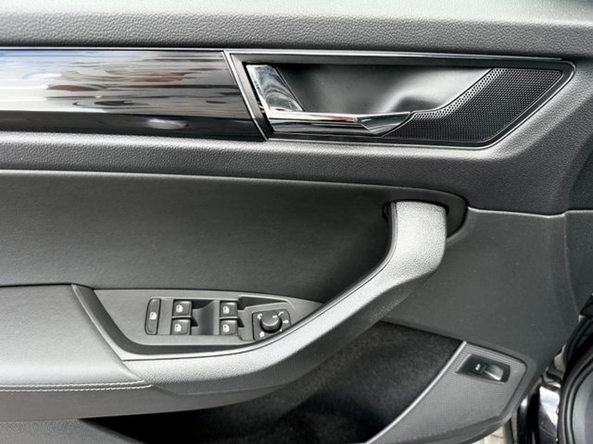 Skoda Kodiaq Kodiaq Style 1.5 TSI *Garantie*Ambiente*Navi*App (2020) - Photo 14