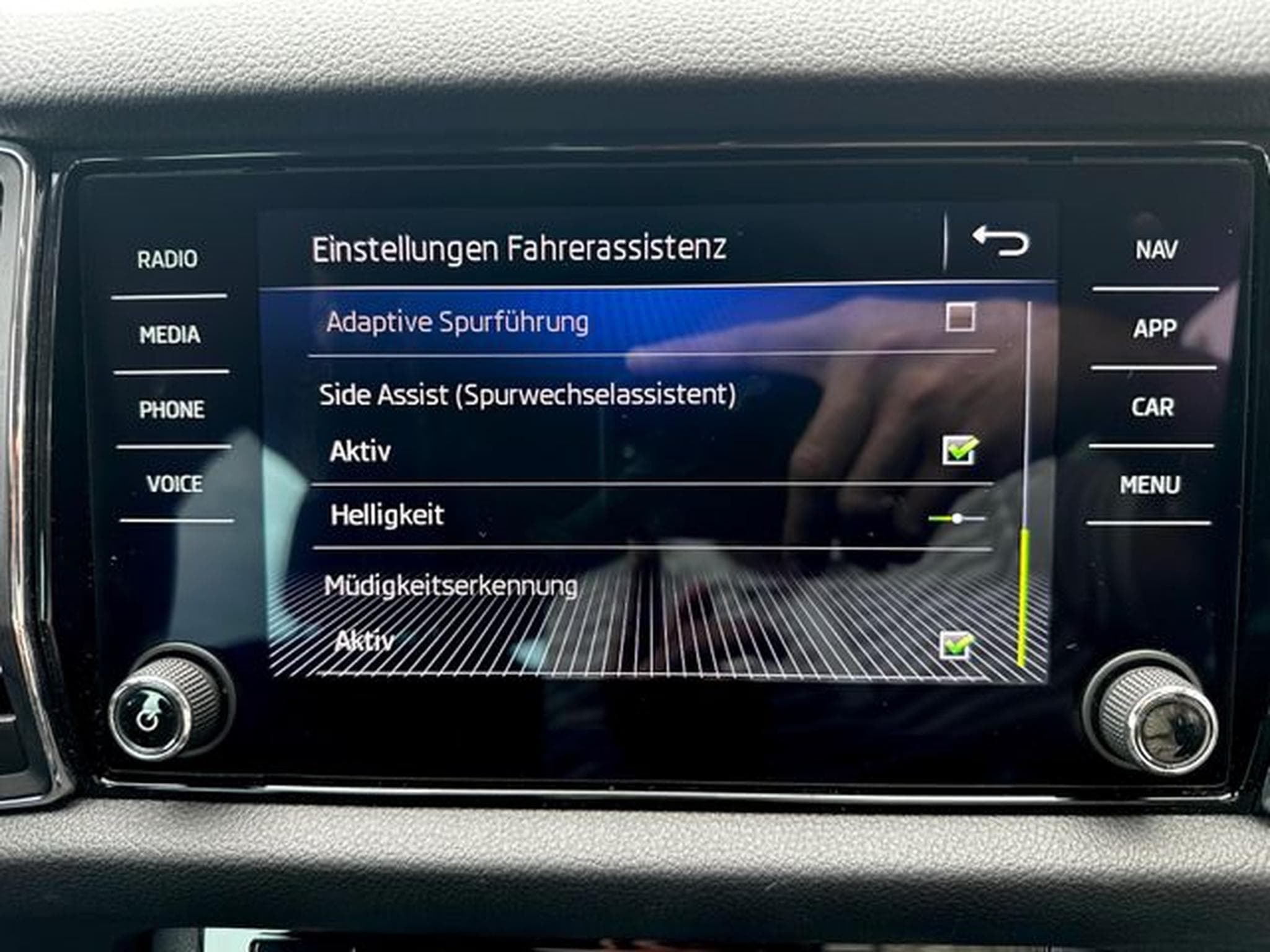 Skoda Kodiaq Kodiaq Style 1.5 TSI *Garantie*Ambiente*Navi*App (2020) - Photo 27