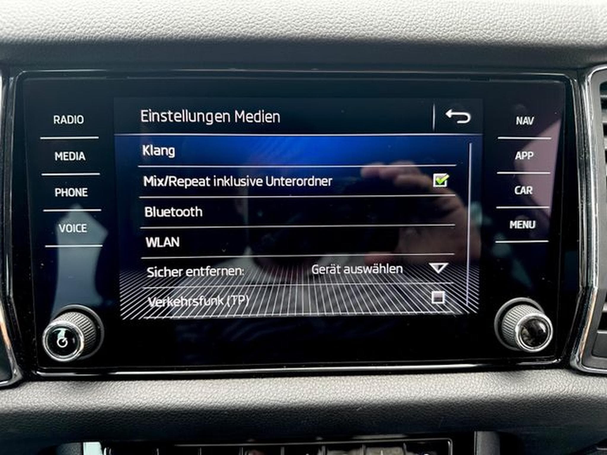 Skoda Kodiaq Kodiaq Style 1.5 TSI *Garantie*Ambiente*Navi*App (2020) - Photo 28