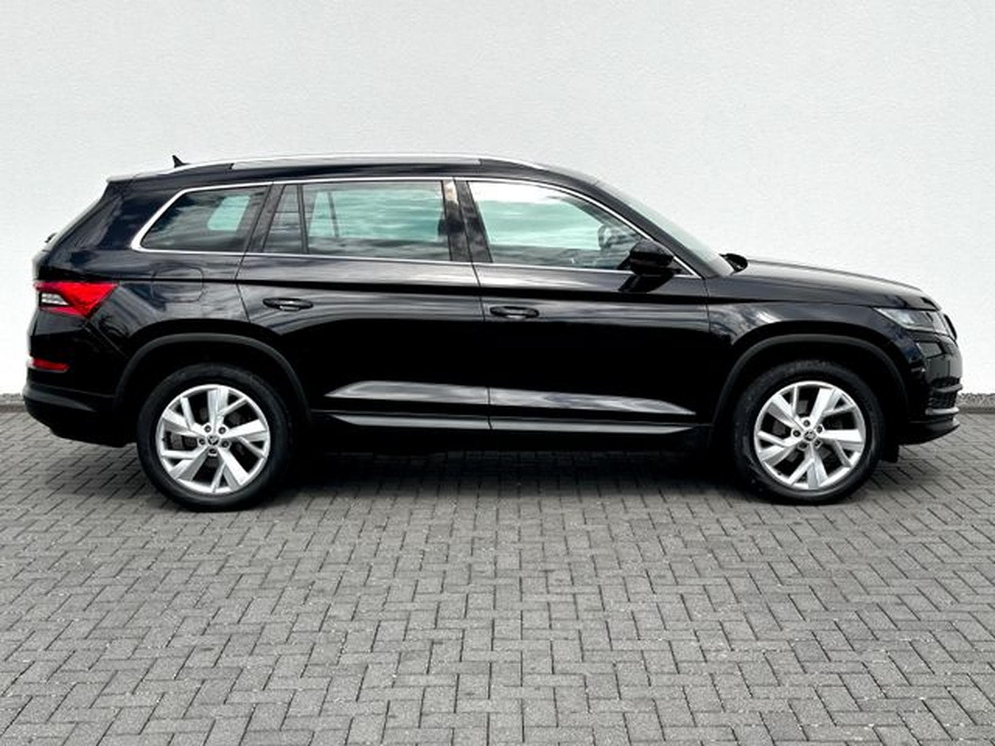 Skoda Kodiaq Kodiaq Style 1.5 TSI *Garantie*Ambiente*Navi*App (2020) - Photo 4