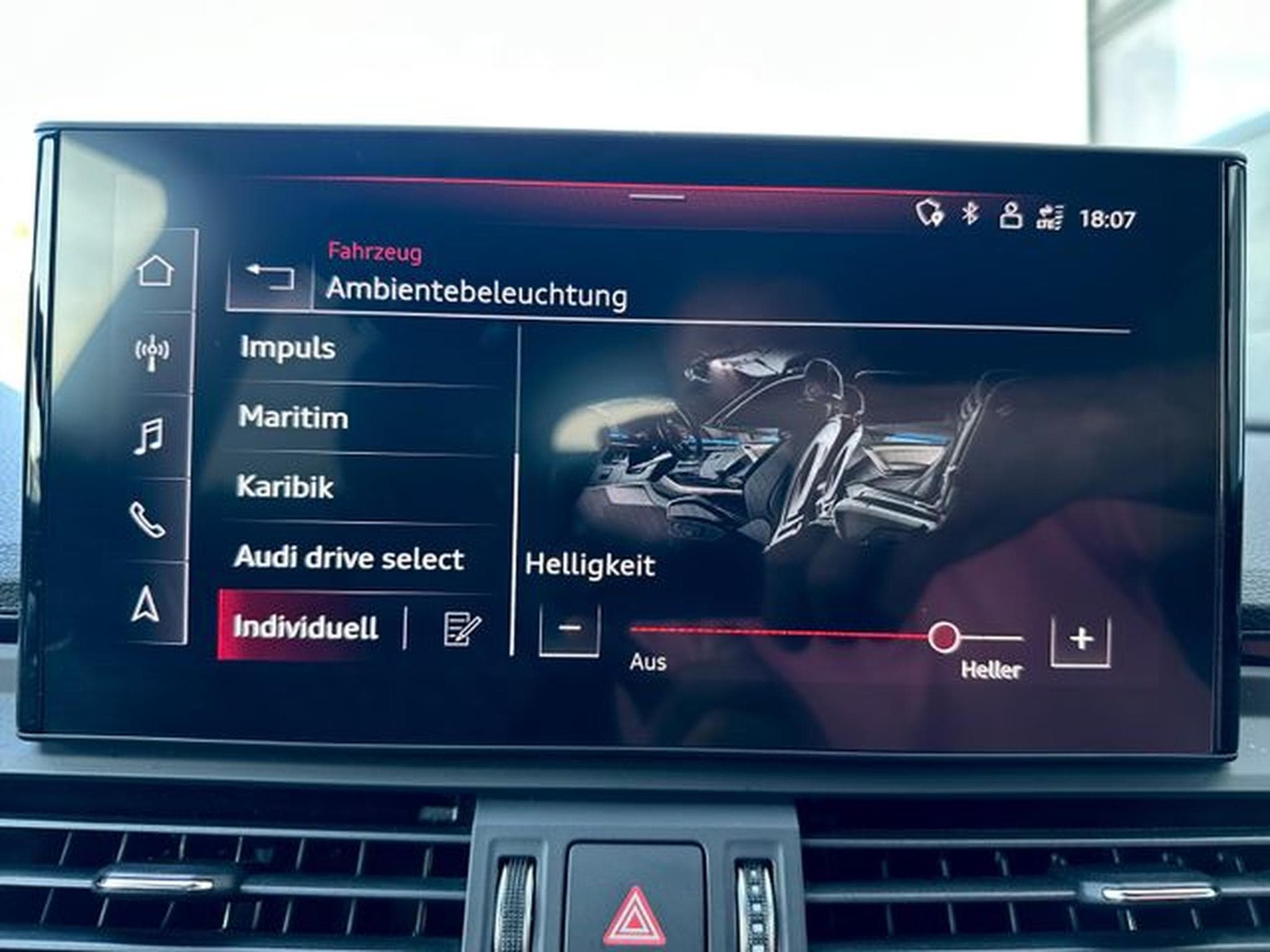 Audi SQ5 SQ5 Sportback 3.0 TDI quattro basis (2021) - Photo 20