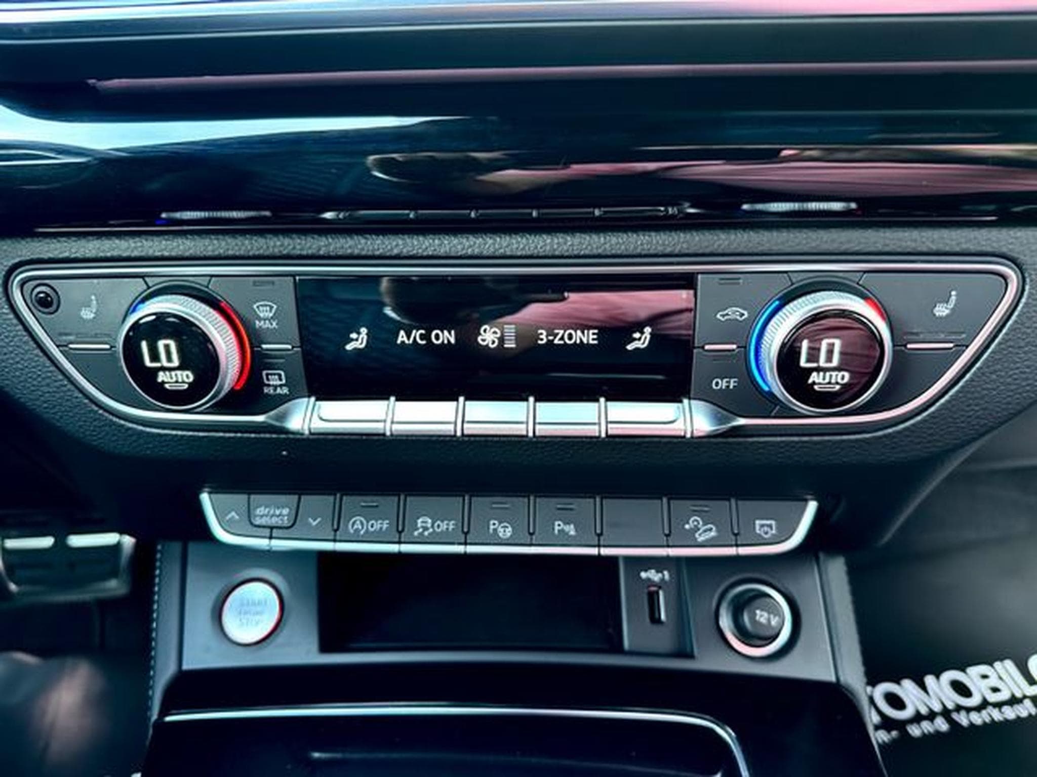 Audi SQ5 SQ5 Sportback 3.0 TDI quattro basis (2021) - Photo 27