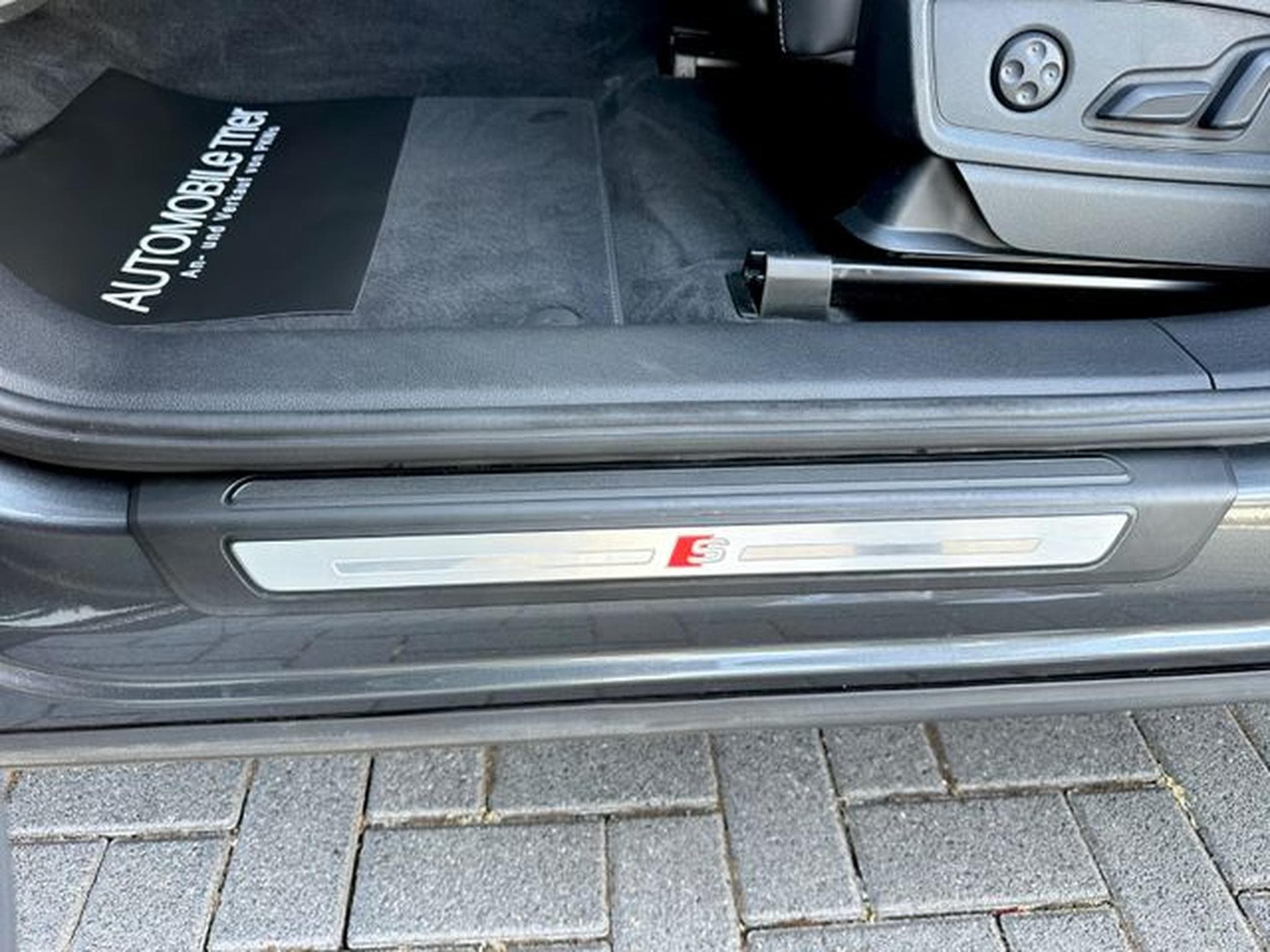 Audi SQ5 SQ5 Sportback 3.0 TDI quattro basis (2021) - Photo 31