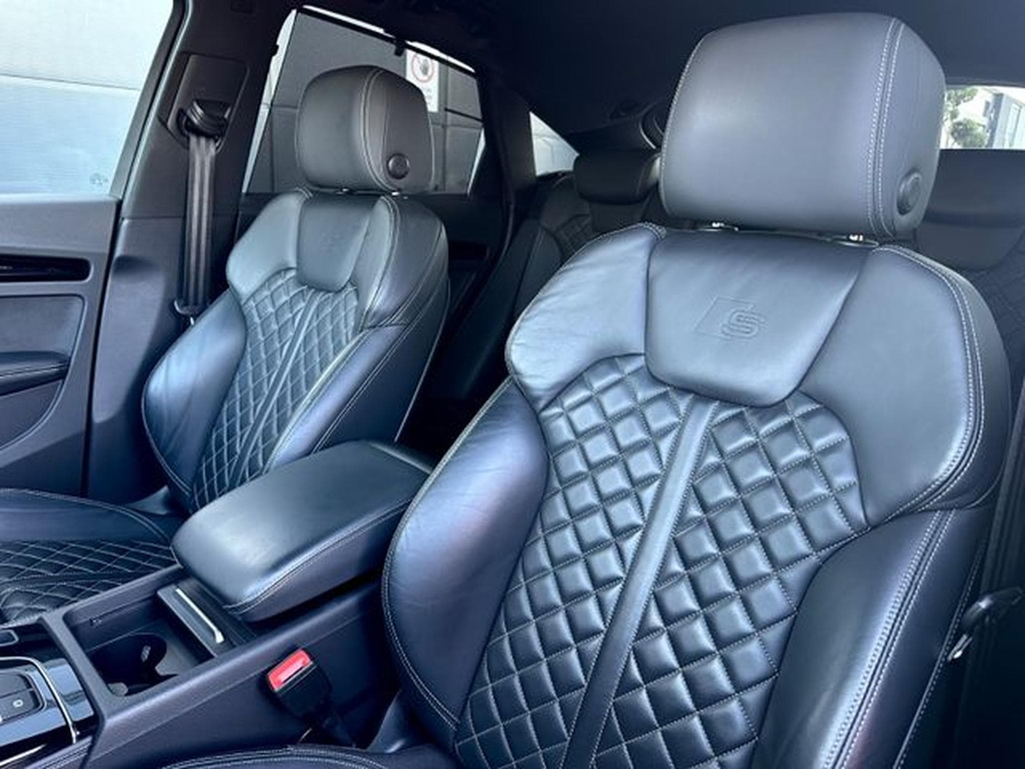 Audi SQ5 SQ5 Sportback 3.0 TDI quattro basis (2021) - Photo 32