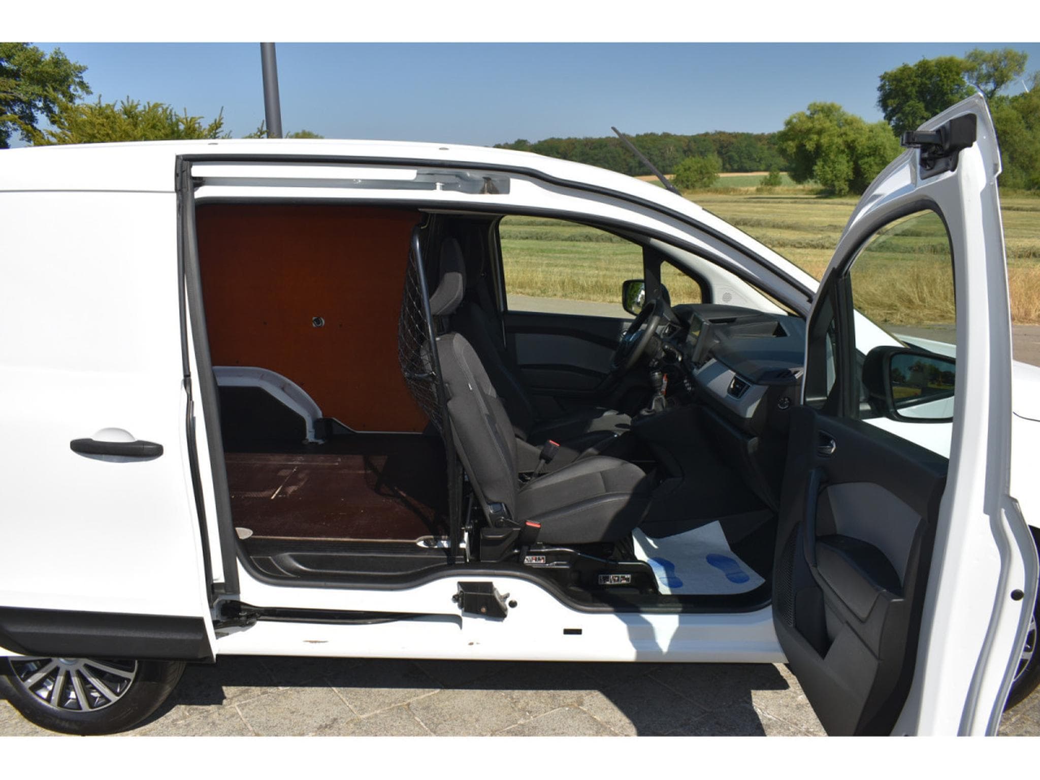 Renault Kangoo 1,5 DCI 95 Airco (2021) - Photo 7