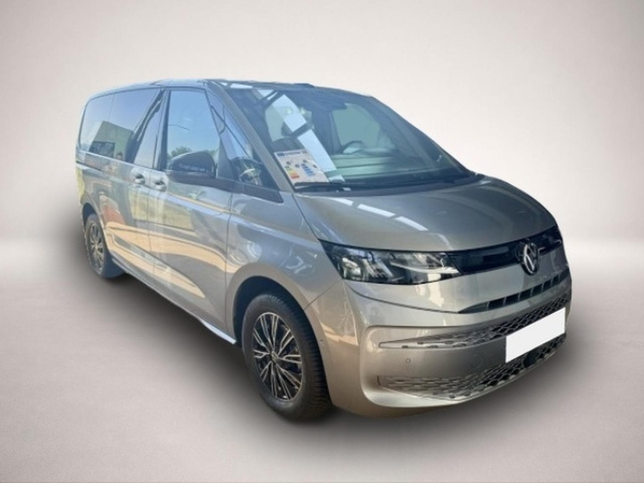 VW Multivan (2026) - Photo 1