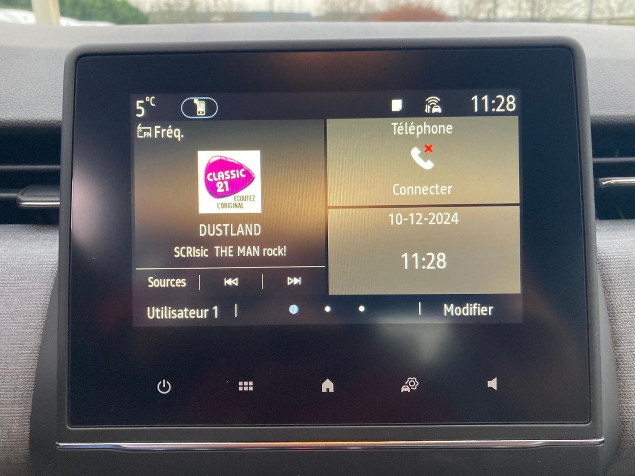 Renault Clio 1.5 dCi 101  Evolution (2025) - Photo 17