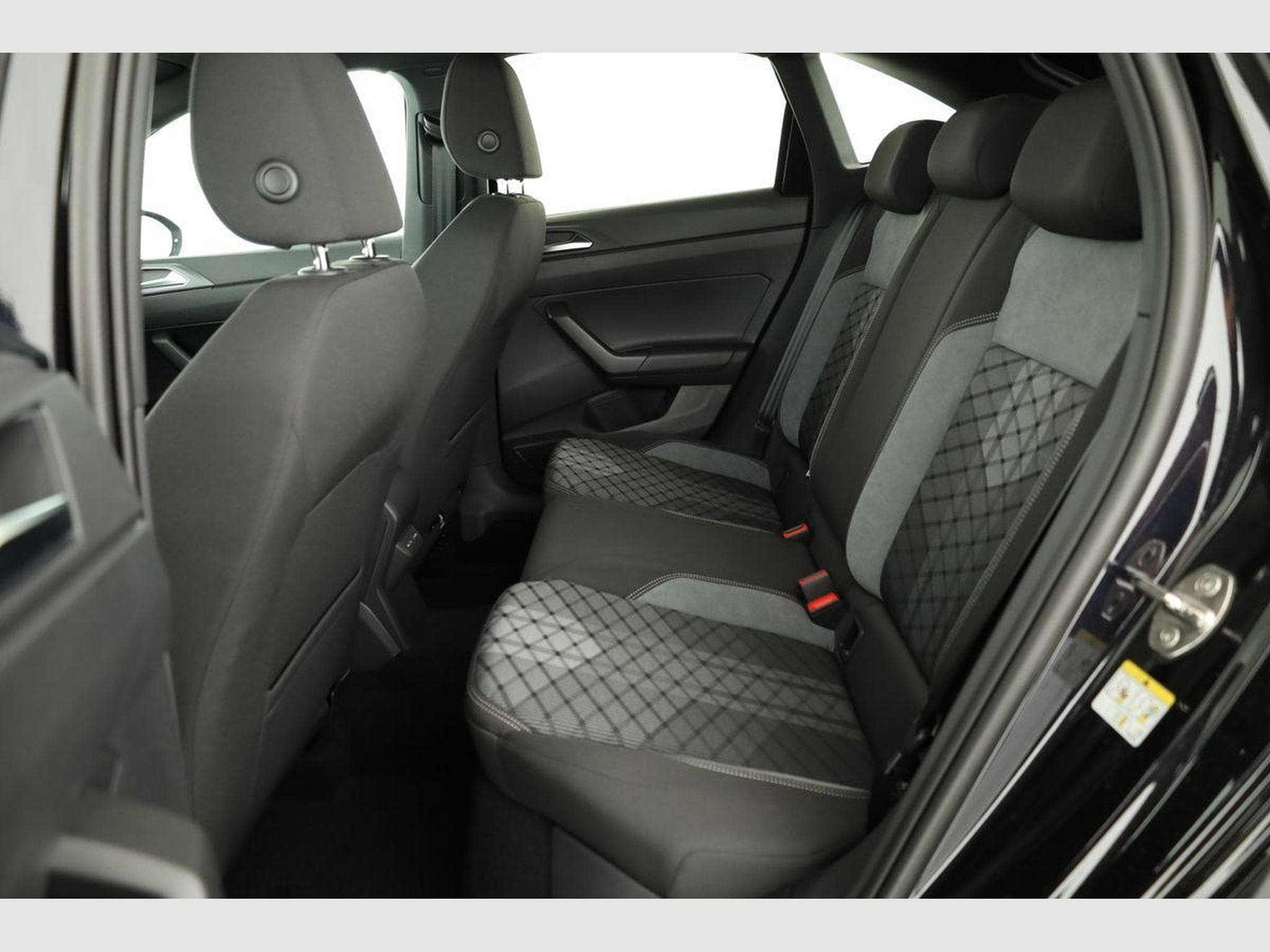 VW Taigo R-Line (2026) - Foto 11
