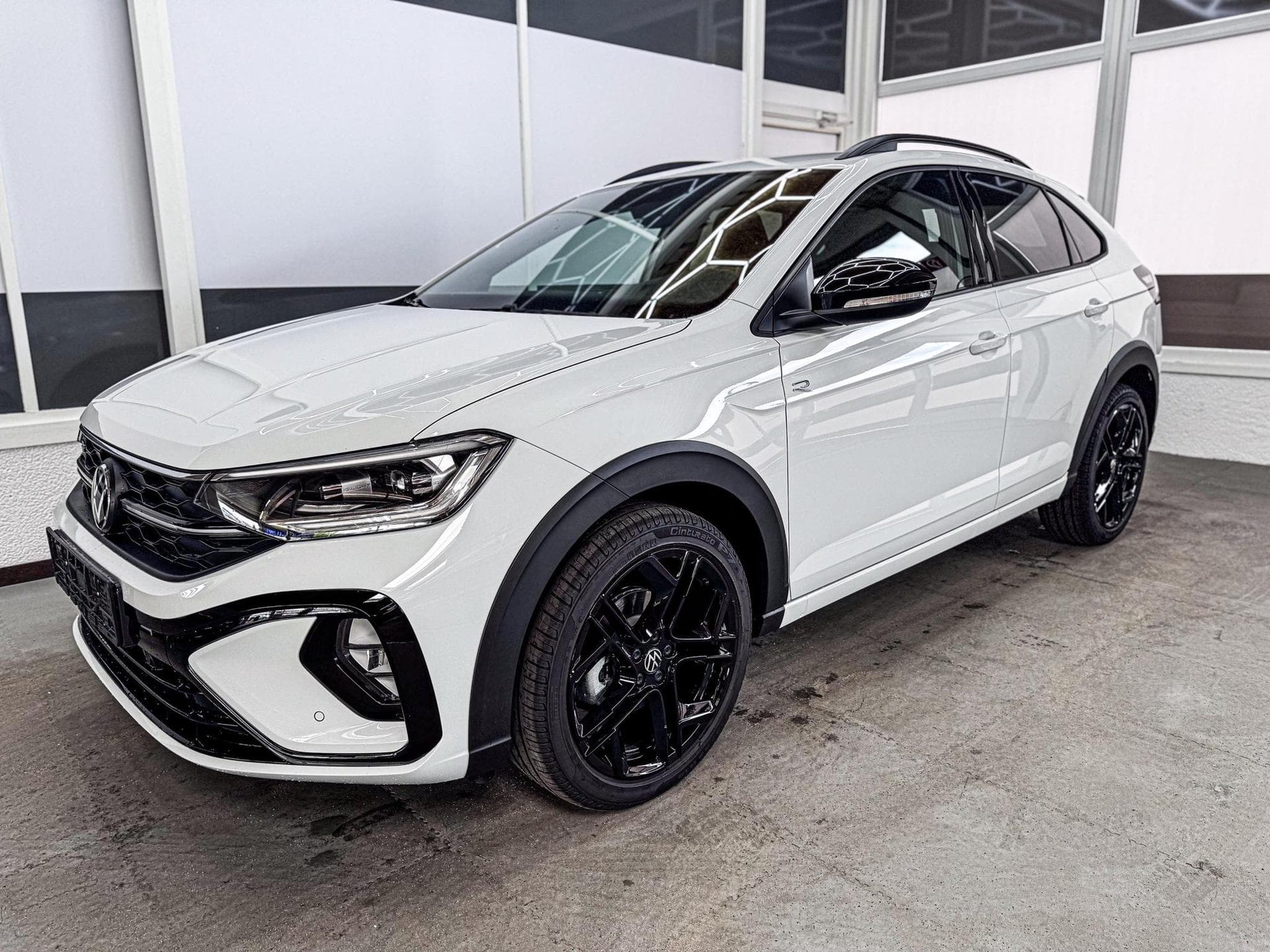 VW Taigo R-LINE (2026) - Foto 1