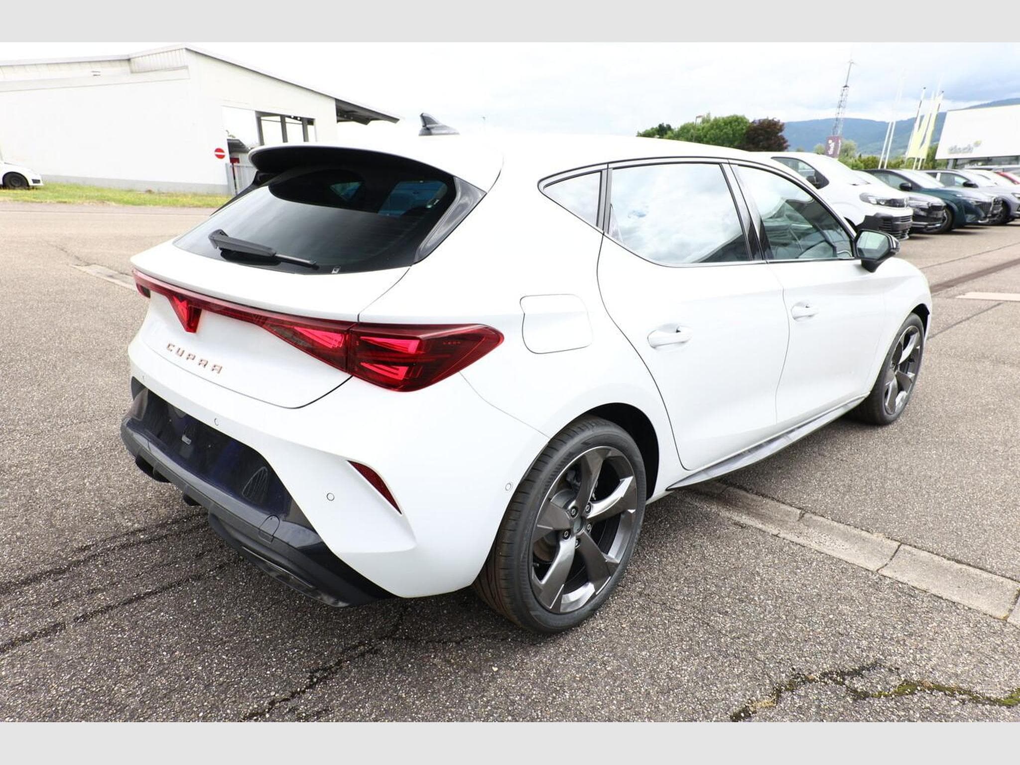 Cupra Leon DSG IntelliD Nav (2026) - Foto 3
