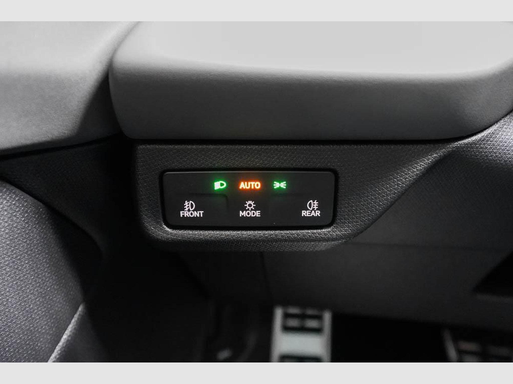 Cupra Terramar 1,5 eTSI DSG (2026) - Foto 12