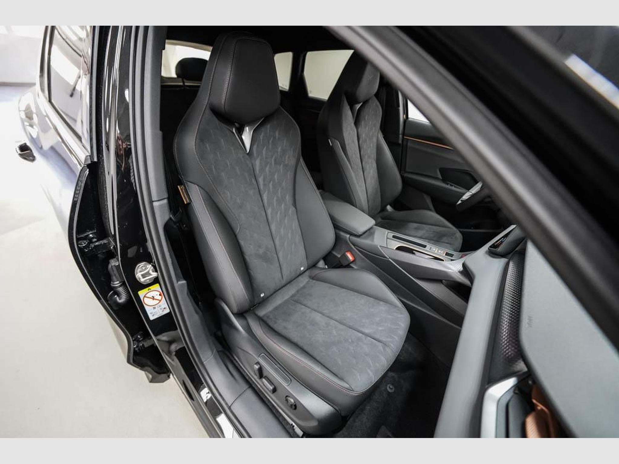 Cupra Terramar 1,5 eTSI DSG (2026) - Foto 23
