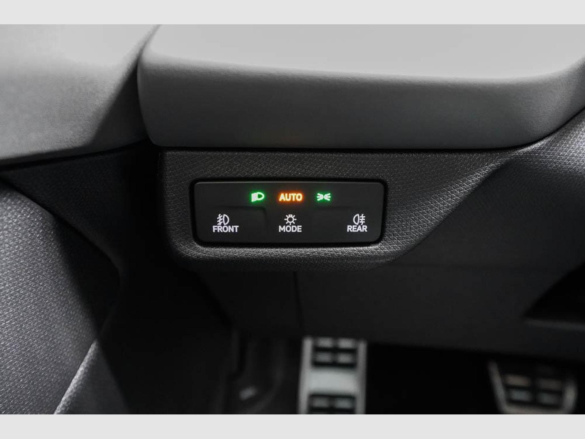 Cupra Terramar 1,5 eTSI DSG (2026) - Foto 12
