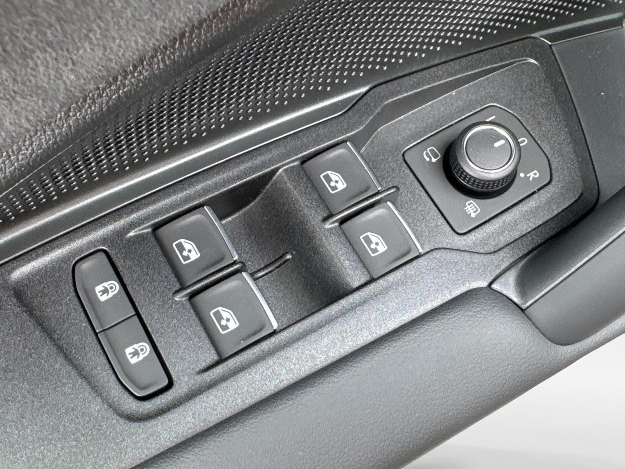VW Tayron R-Line (2026) - Foto 20