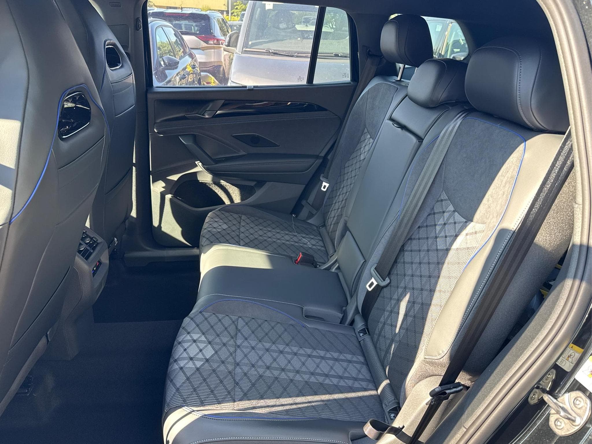 VW Tayron R-Line (2026) - Foto 15