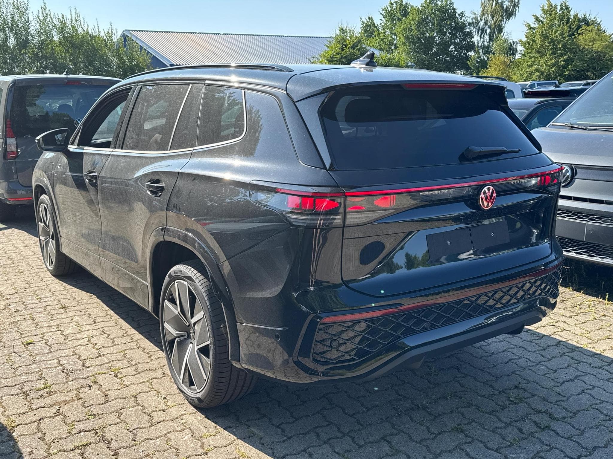 VW Tayron R-Line (2026) - Foto 3