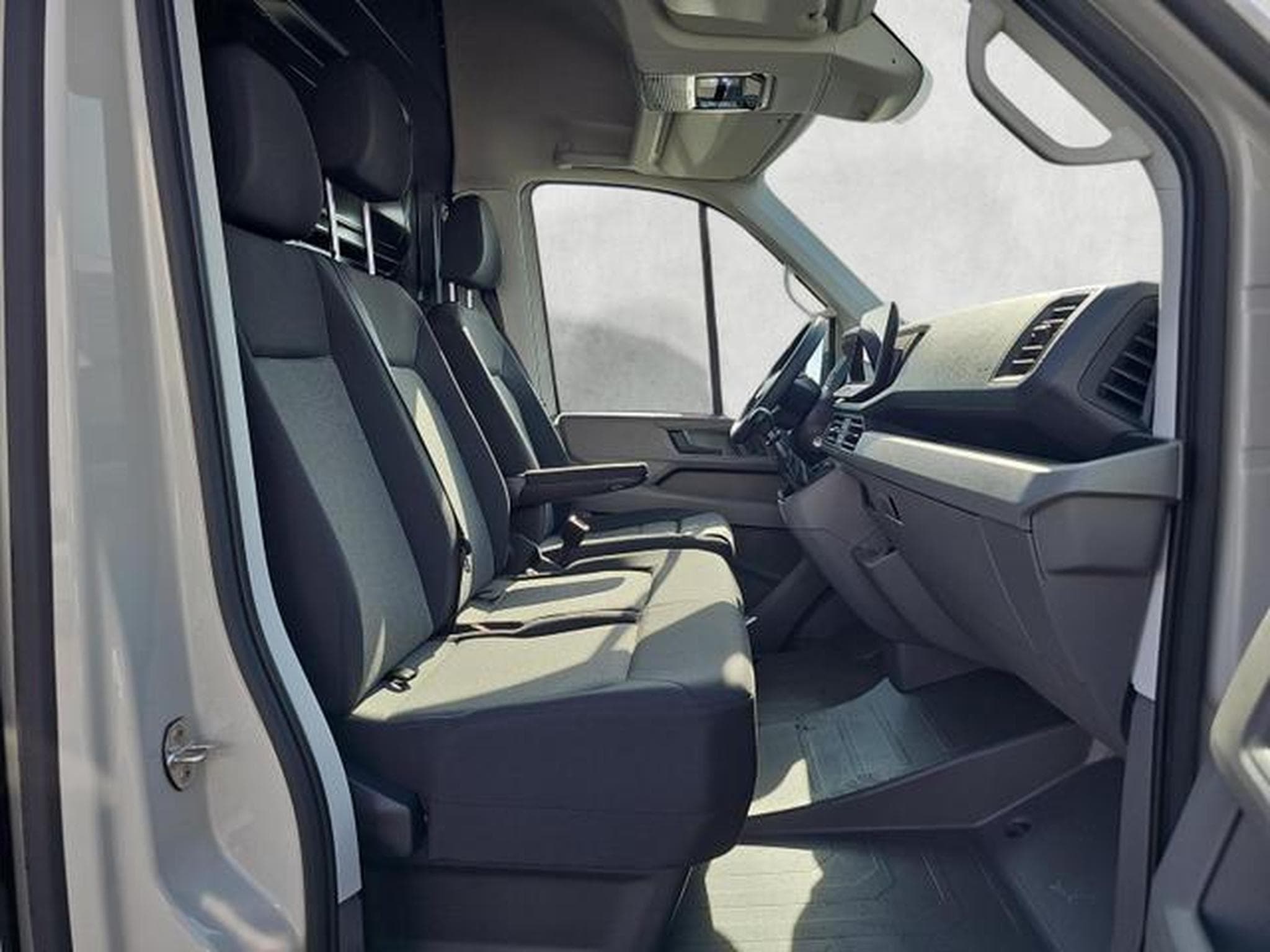 VW Crafter Kasten 35 mittellang FWD (2026) - Foto 10