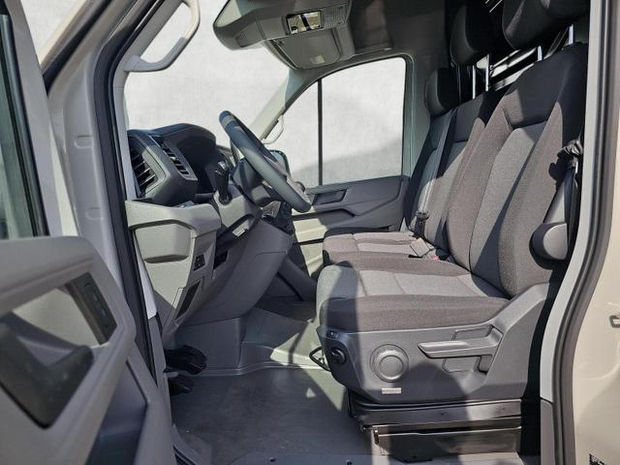 VW Crafter Kasten 35 mittellang FWD (2026) - Foto 9