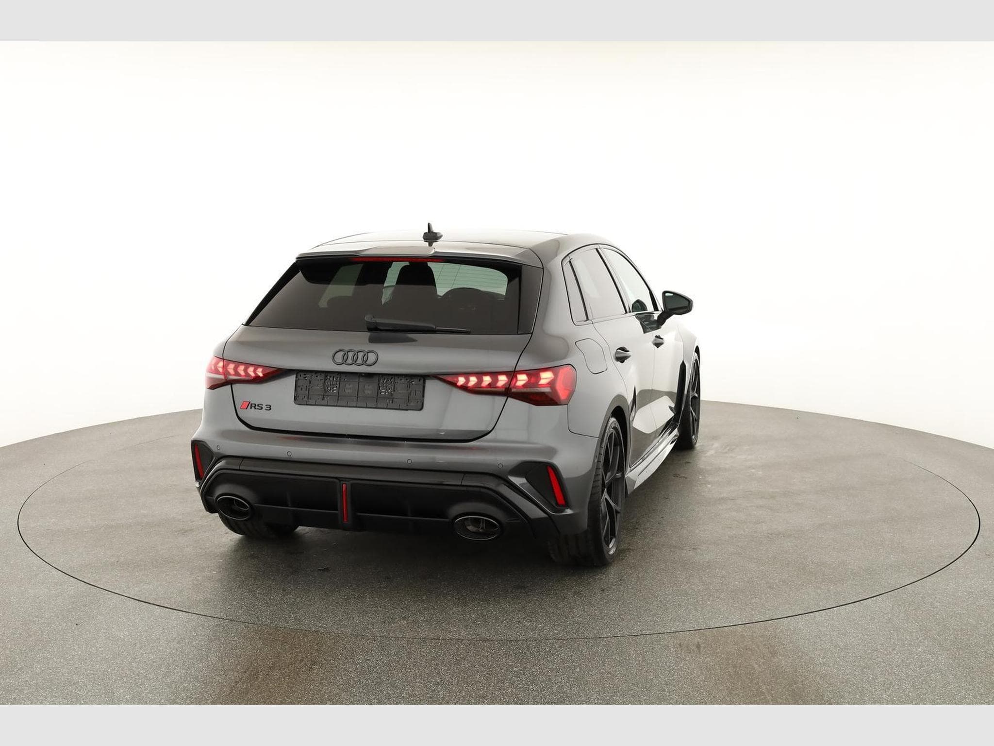 Audi RS3 Sportback 2.5 294 kW TFSI quattro (2026) - Photo 18