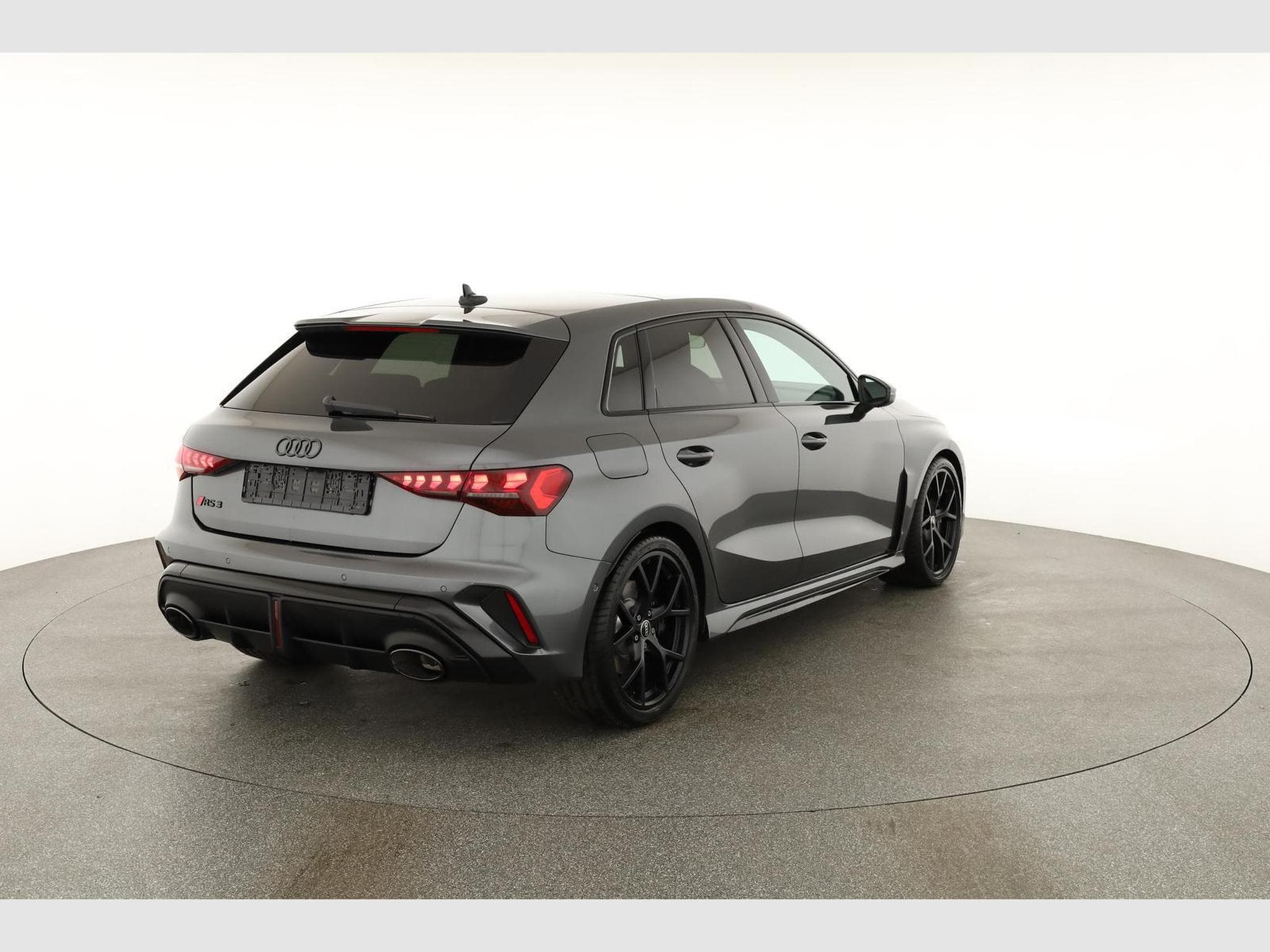 Audi RS3 Sportback 2.5 294 kW TFSI quattro (2026) - Photo 19