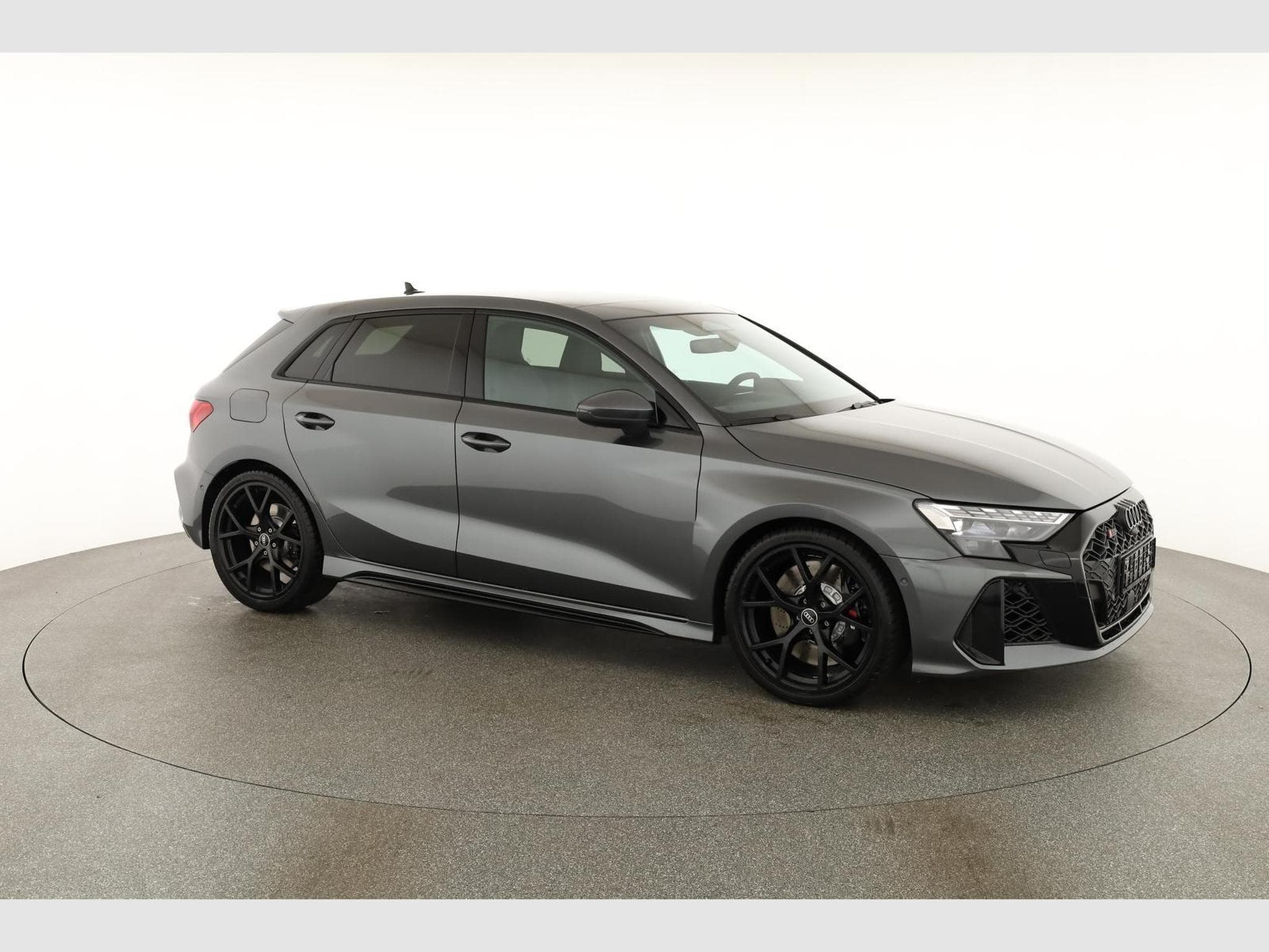 Audi RS3 Sportback 2.5 294 kW TFSI quattro (2026) - Photo 25