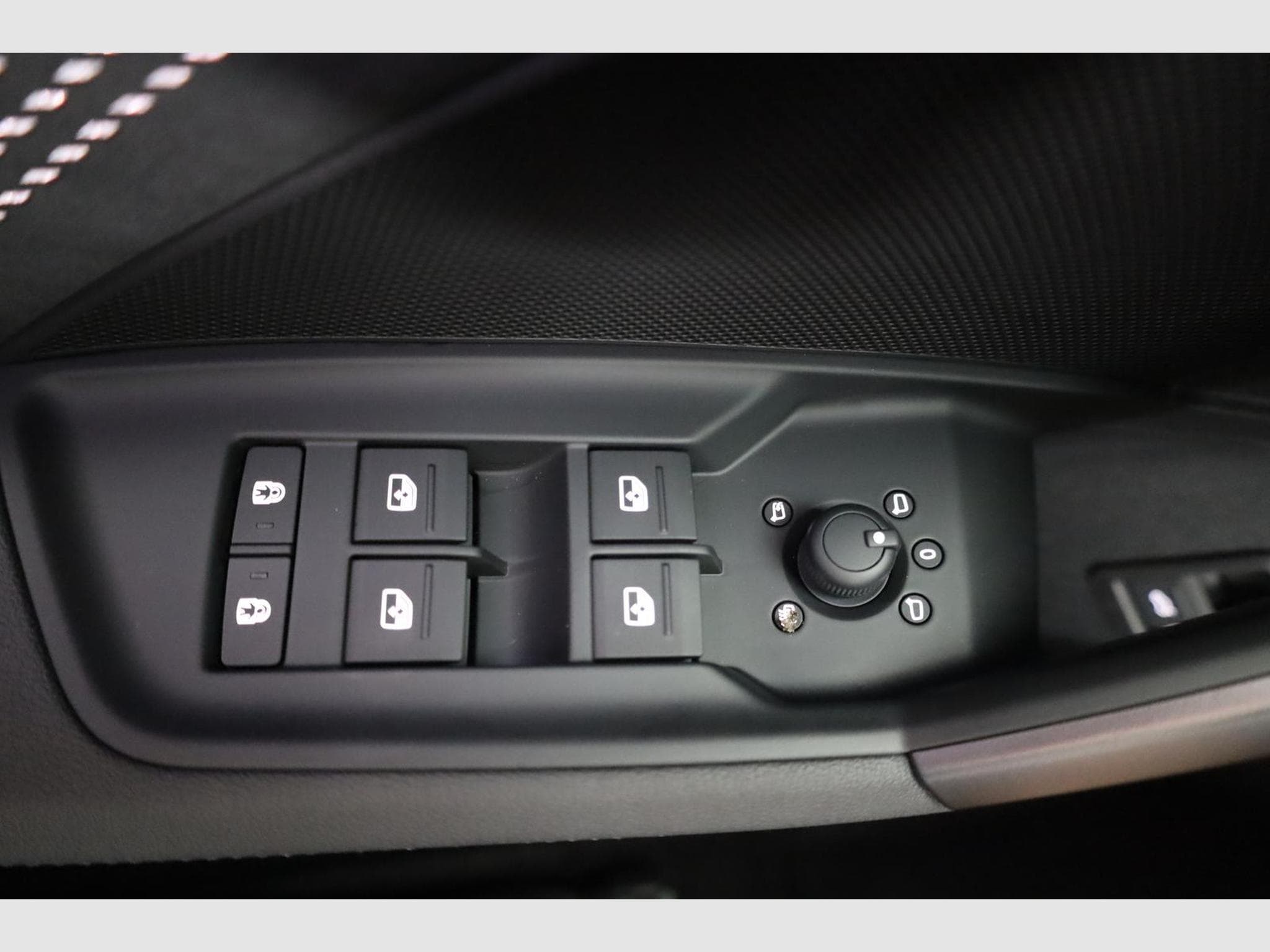Audi RS3 Sportback 2.5 294 kW TFSI quattro (2026) - Photo 7