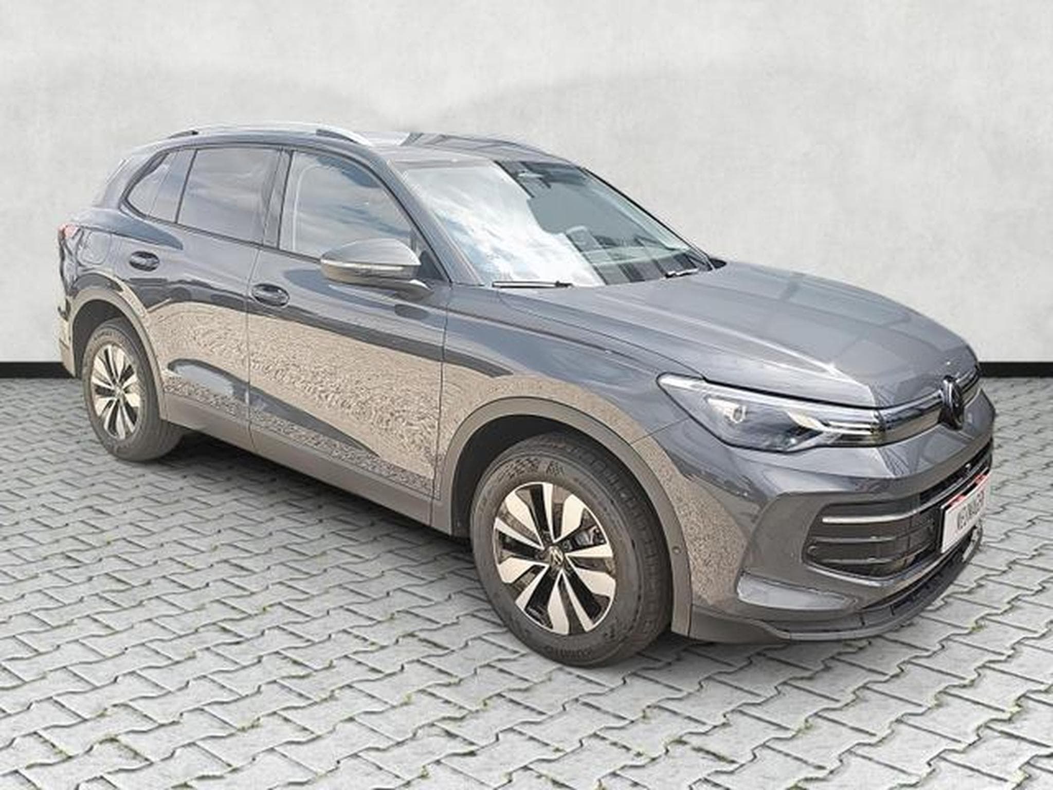 VW Tiguan 1.5 TSI eHybrid 150 kW Life (2026) - Photo 1
