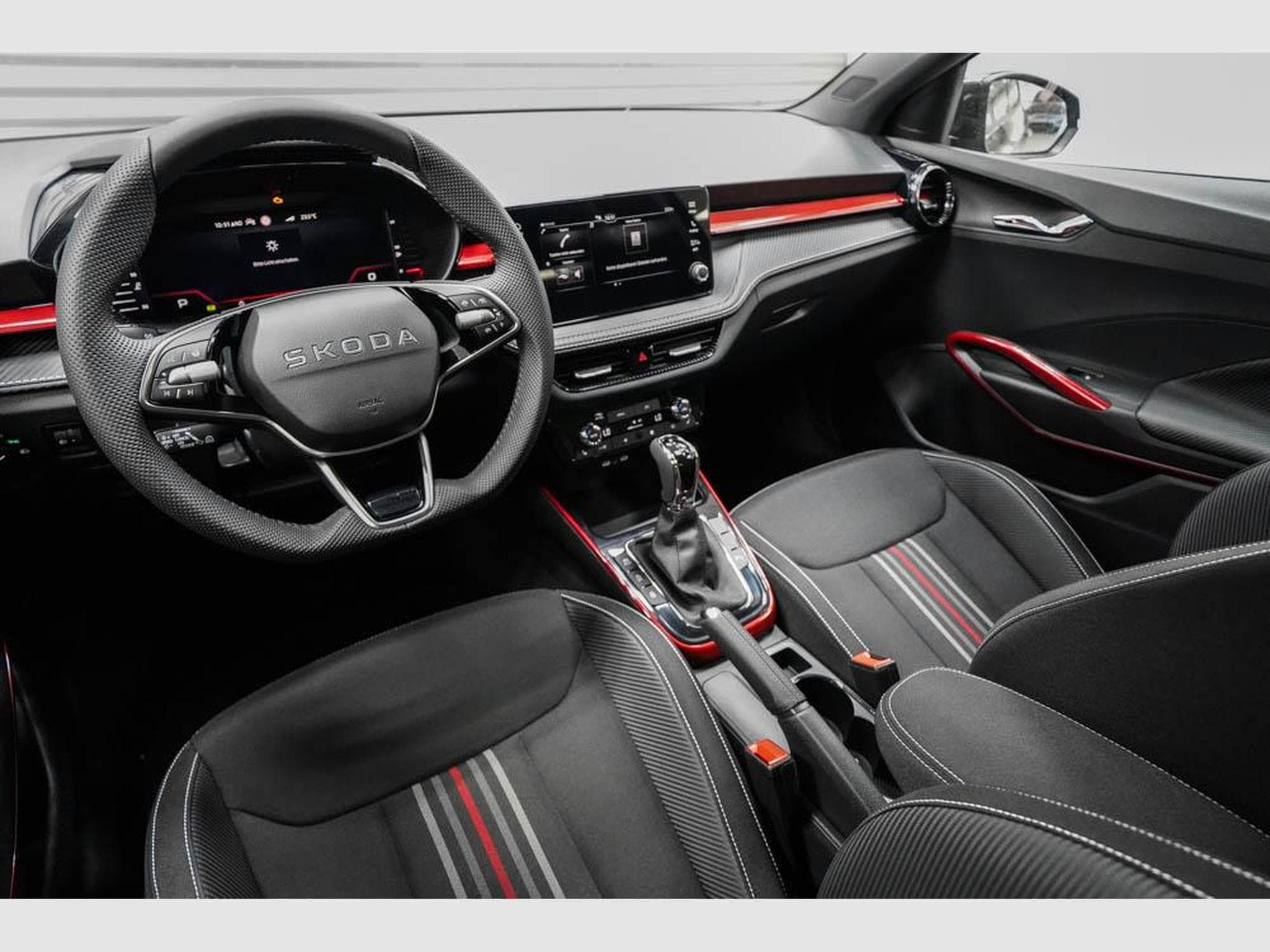 Skoda Fabia 1,0 TSI DSG (2026) - Photo 7