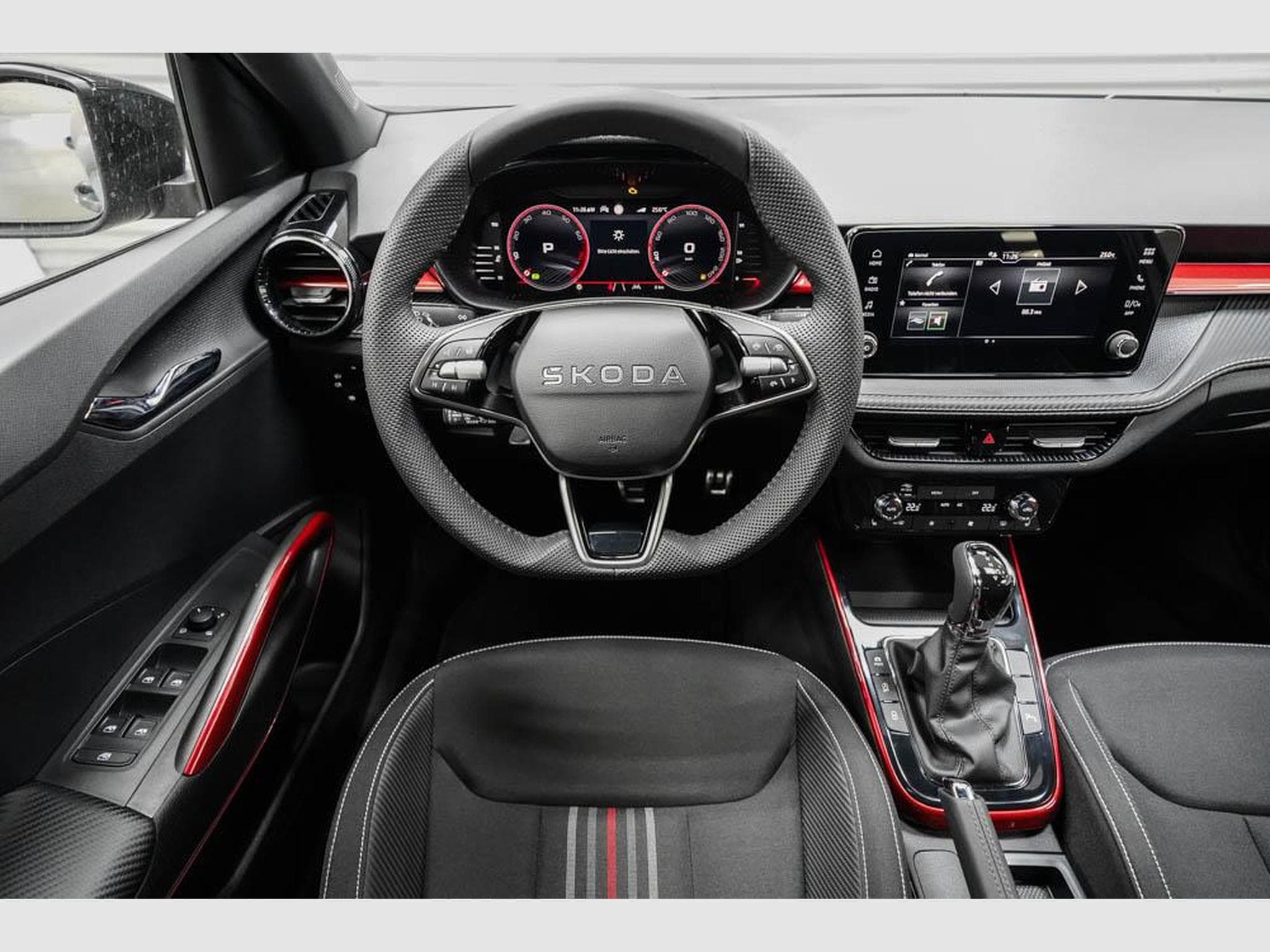 Skoda Fabia 1,0 TSI DSG (2026) - Photo 8