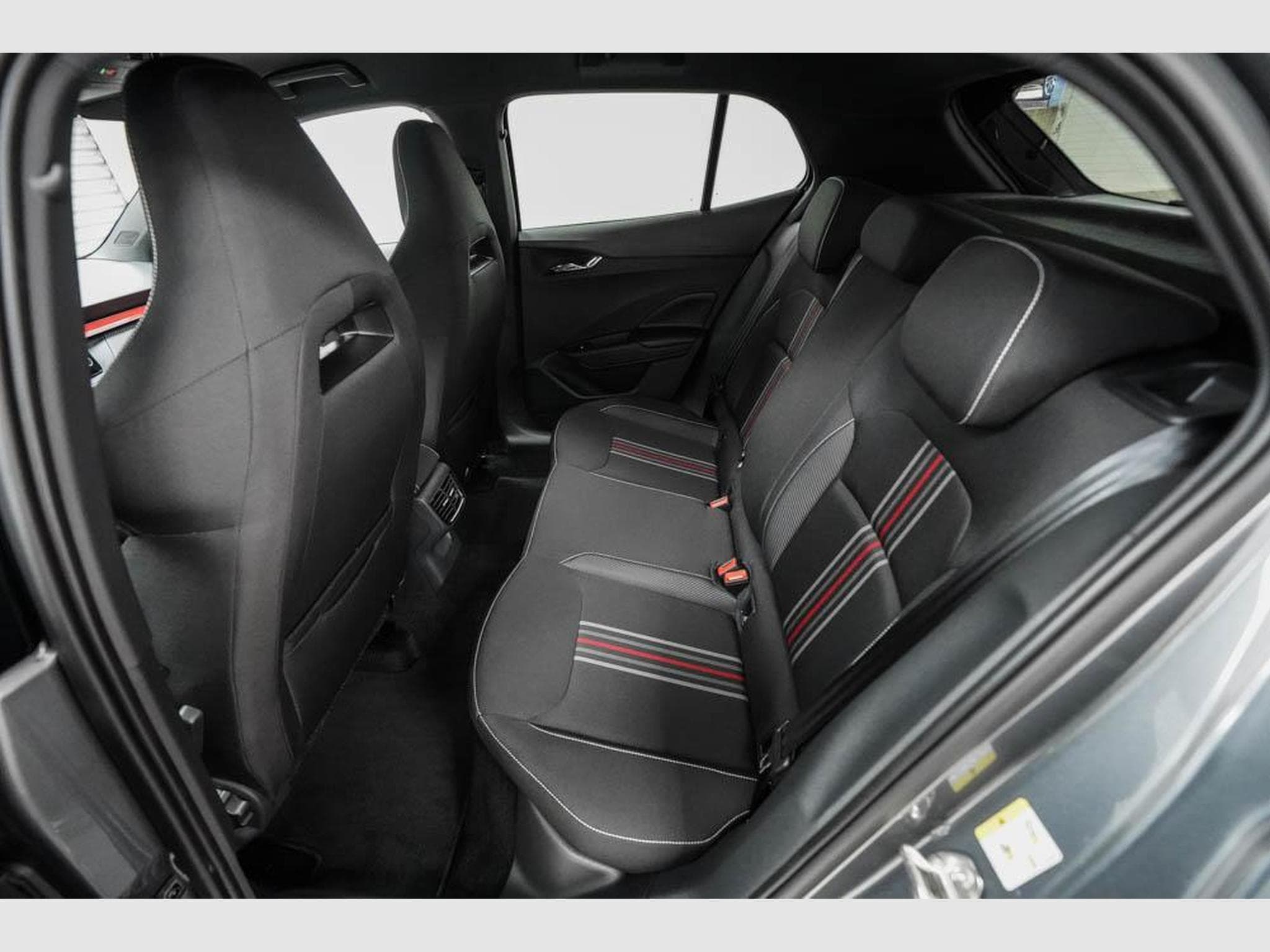 Skoda Fabia 1,0 TSI DSG (2026) - Photo 16