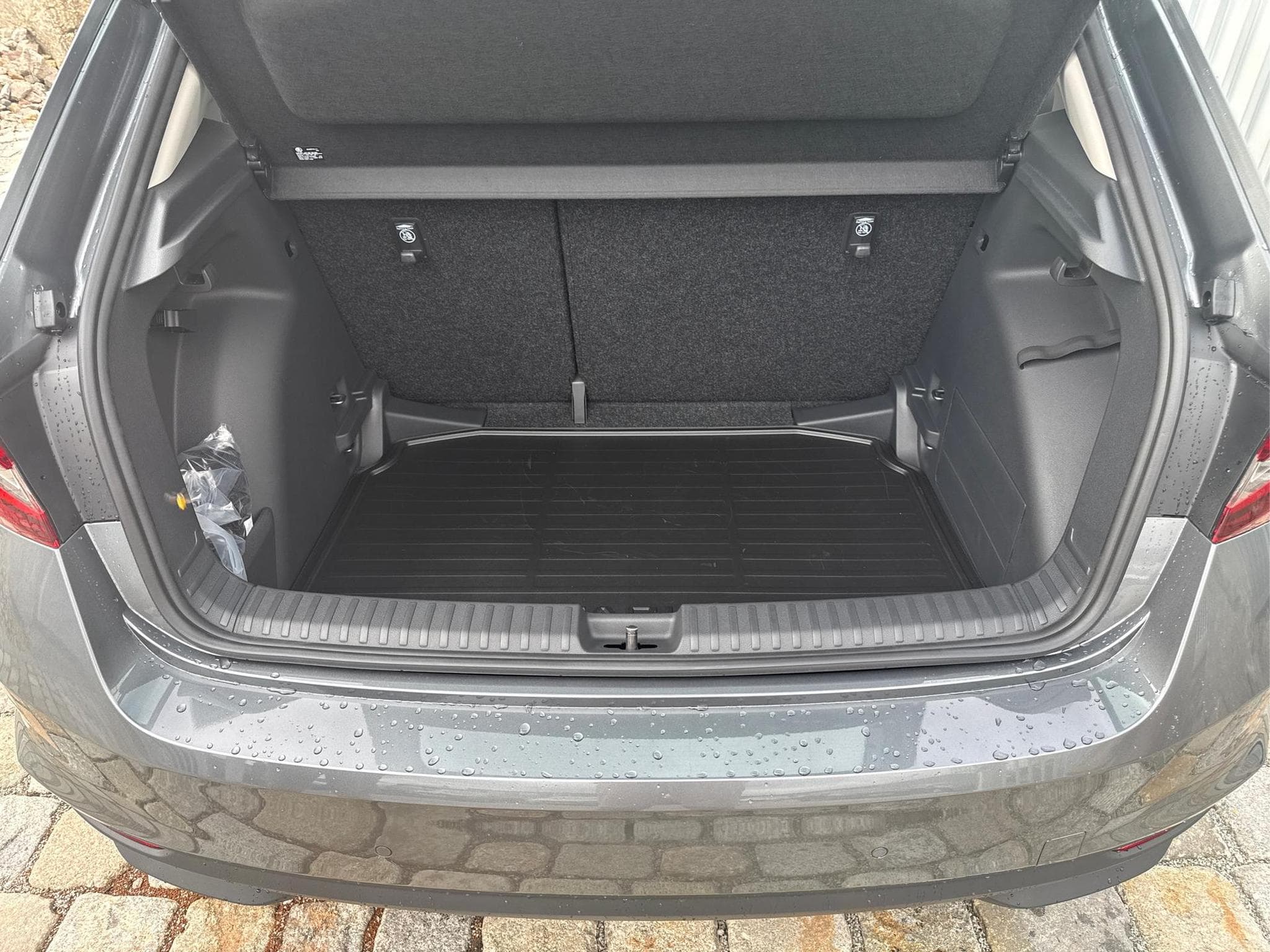 Skoda Fabia 130 Jahre 1.0 (2026) - Photo 9