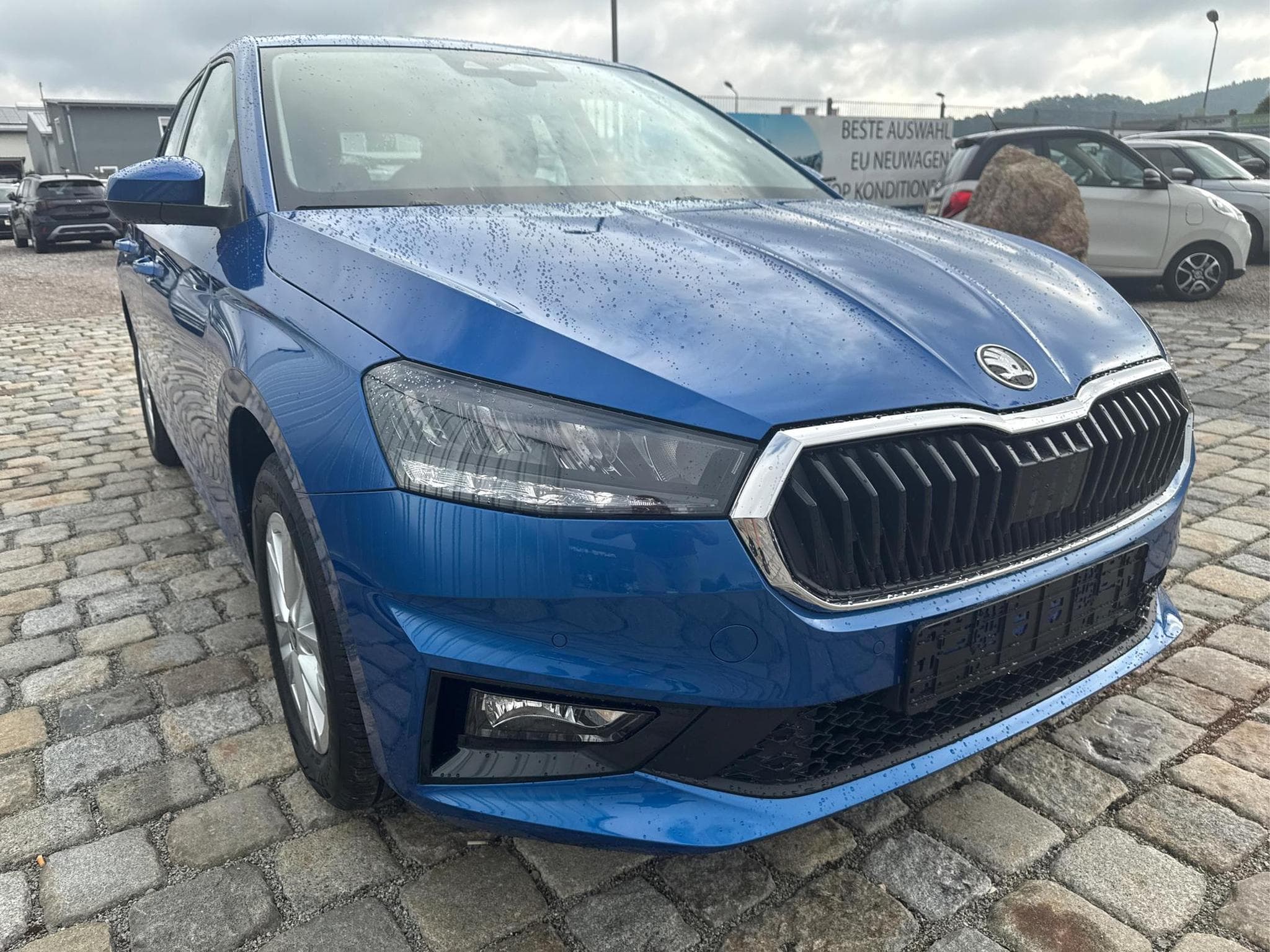 Skoda Fabia 130 Jahre 1.0 (2026) - Photo 2