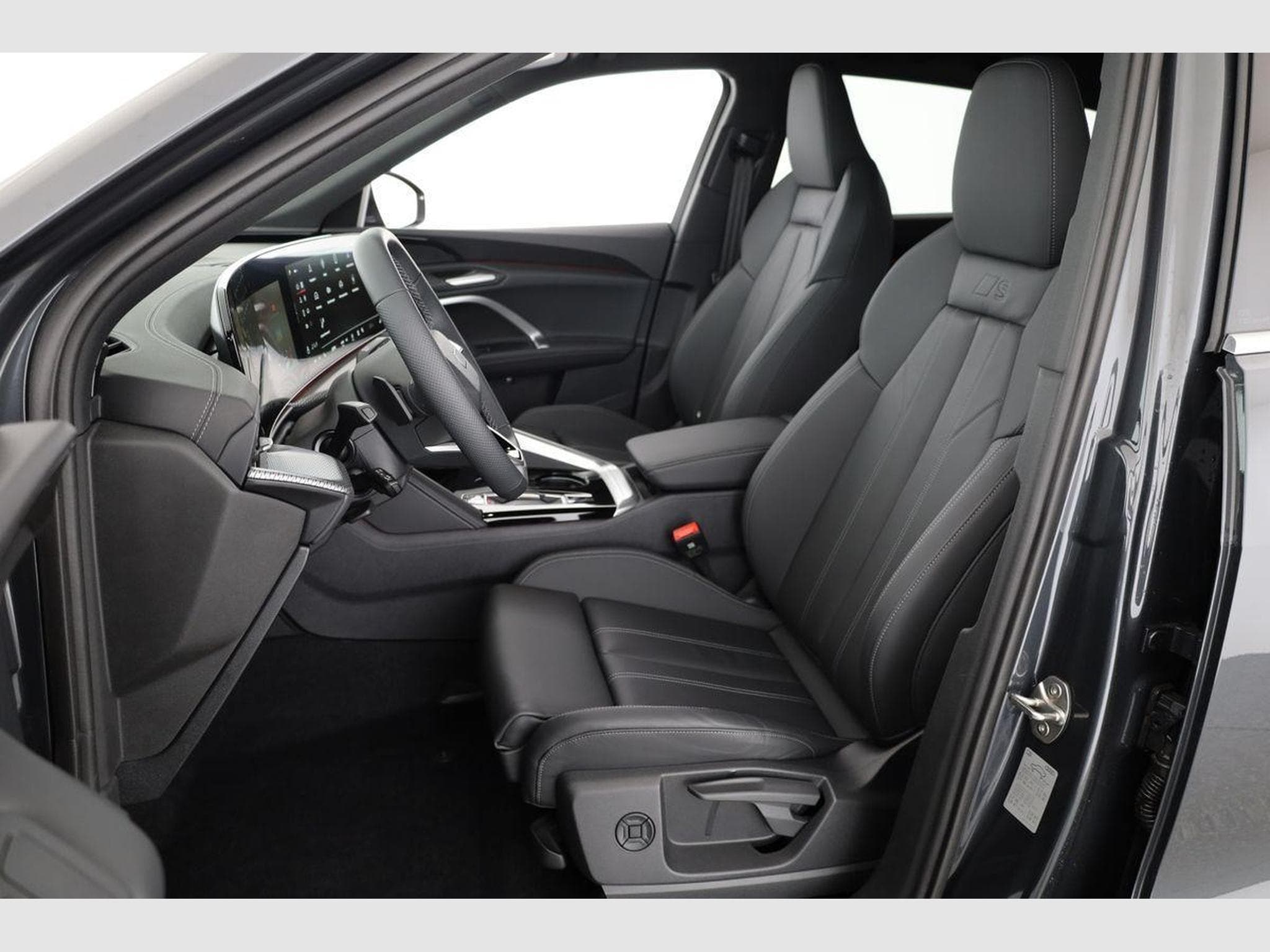 Audi Q5 2.0 TDI quattro 150 kW (2026) - Photo 10