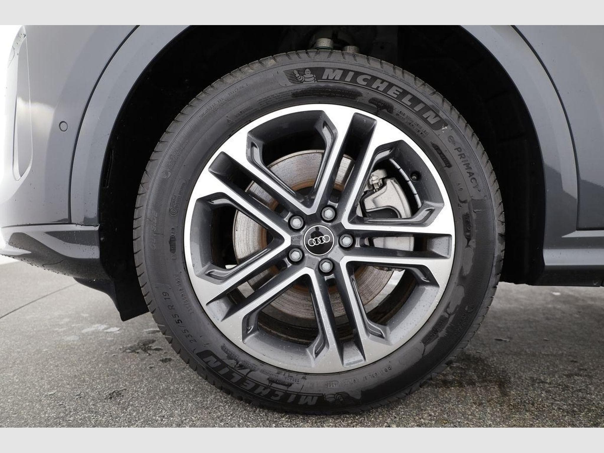 Audi Q5 2.0 TDI quattro 150 kW (2026) - Photo 16