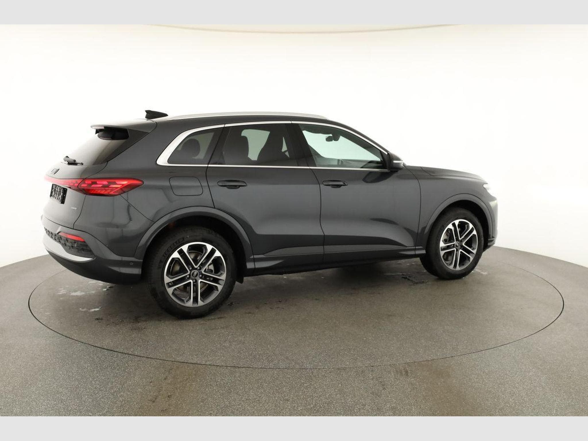 Audi Q5 2.0 TDI quattro 150 kW (2026) - Photo 21