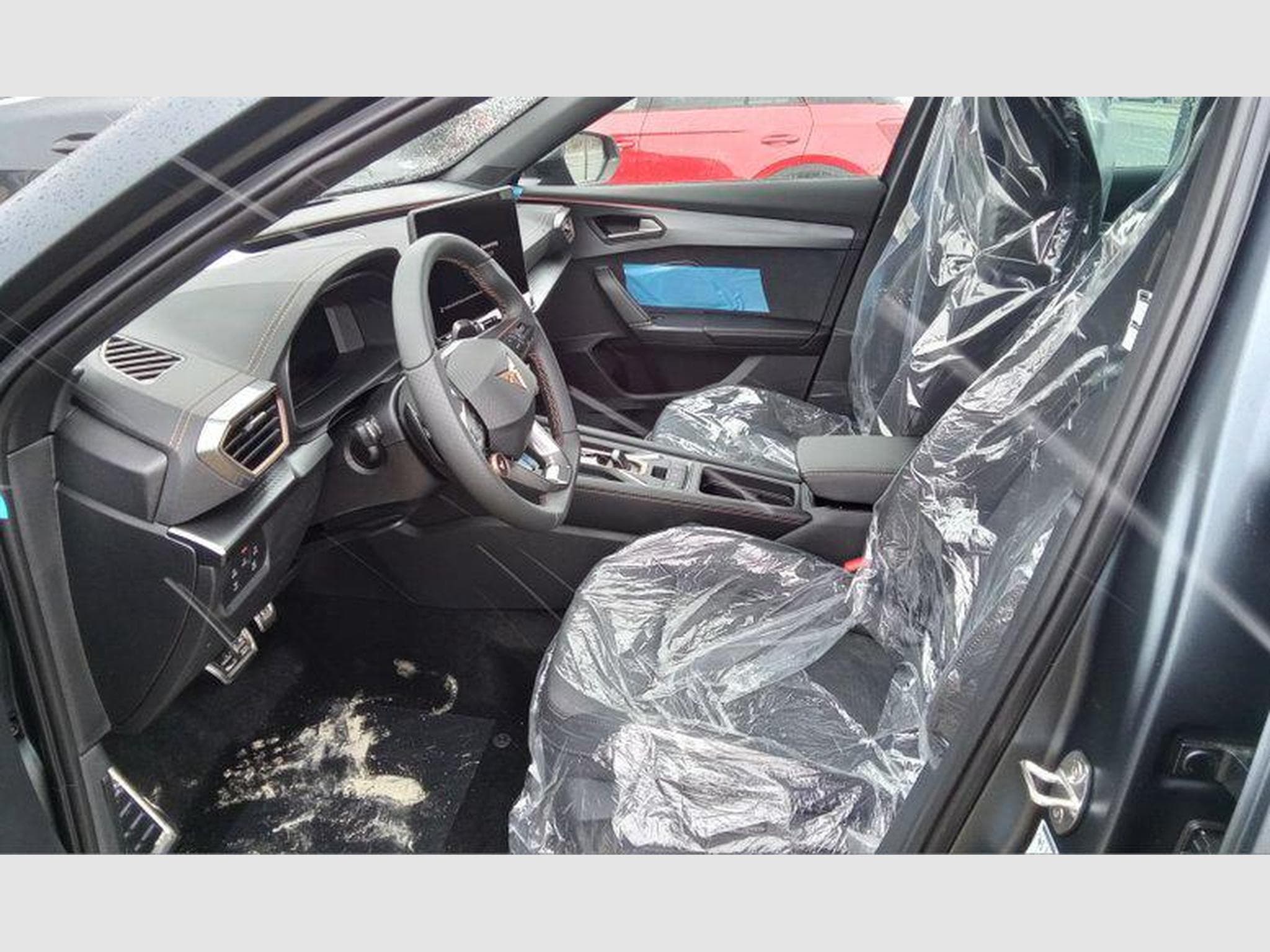 Cupra Formentor 1.5 eTSI 7-Gang-DSG (2026) - Photo 5