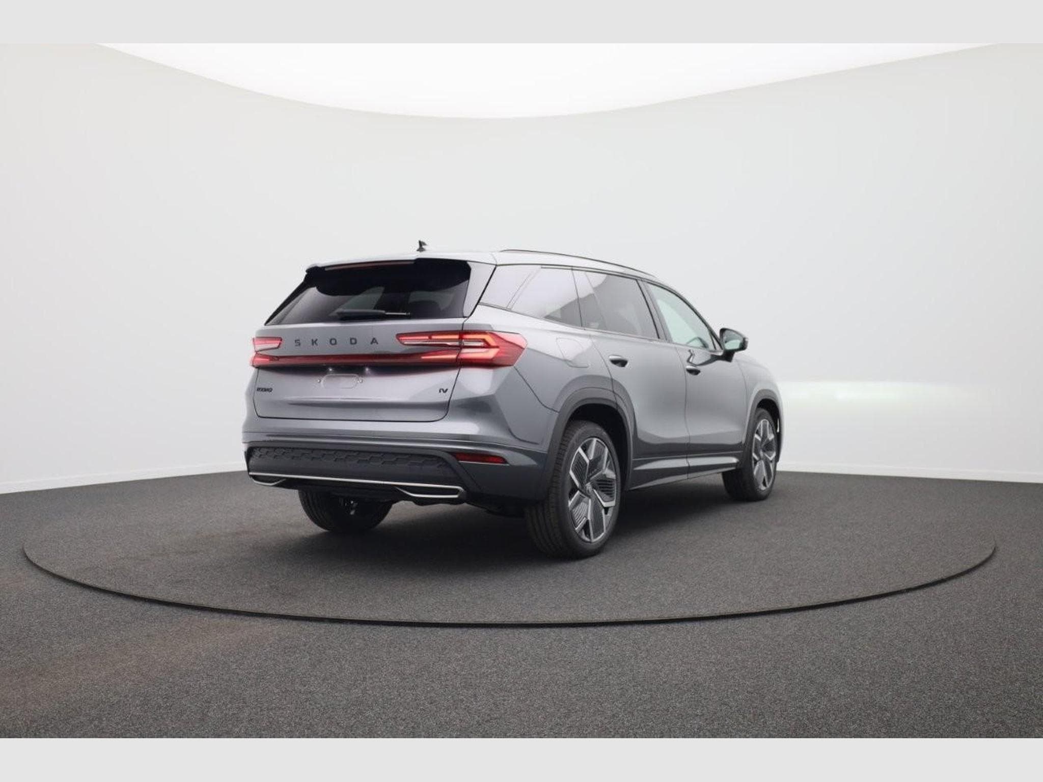 Skoda Kodiaq Sportline 1.5 TSI (2026) - Photo 5