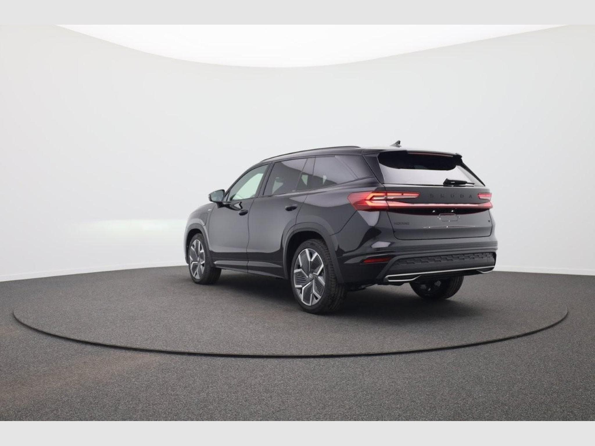 Skoda Kodiaq Sportline 1.5 TSI (2026) - Photo 3