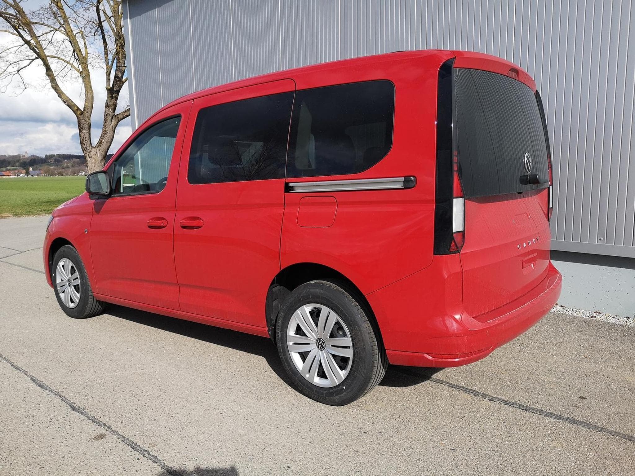 VW Caddy Basis (2026) - Photo 2
