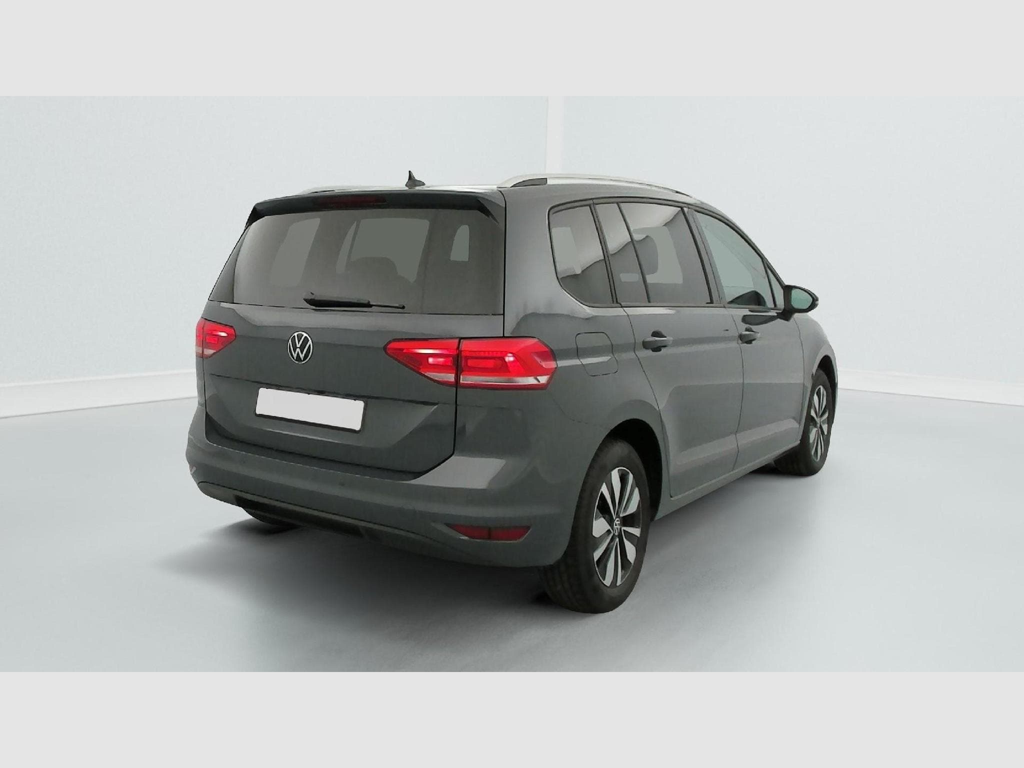 VW Touran VW Edition 7pl (2025) - Photo 7