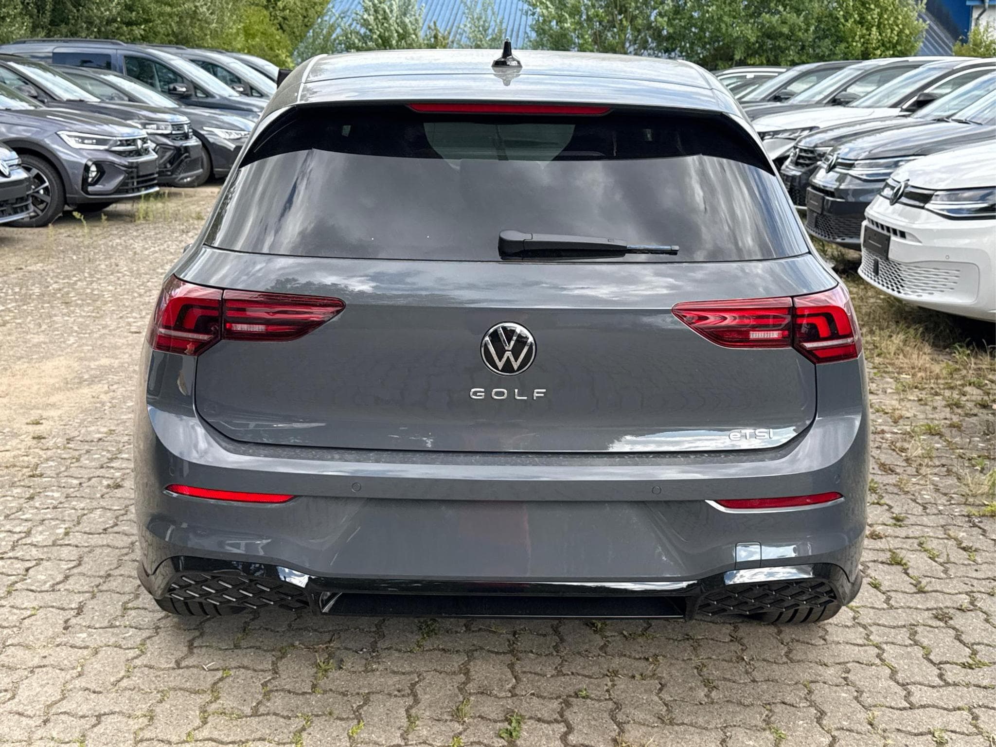 VW Golf R-Line Limited (2026) - Photo 4