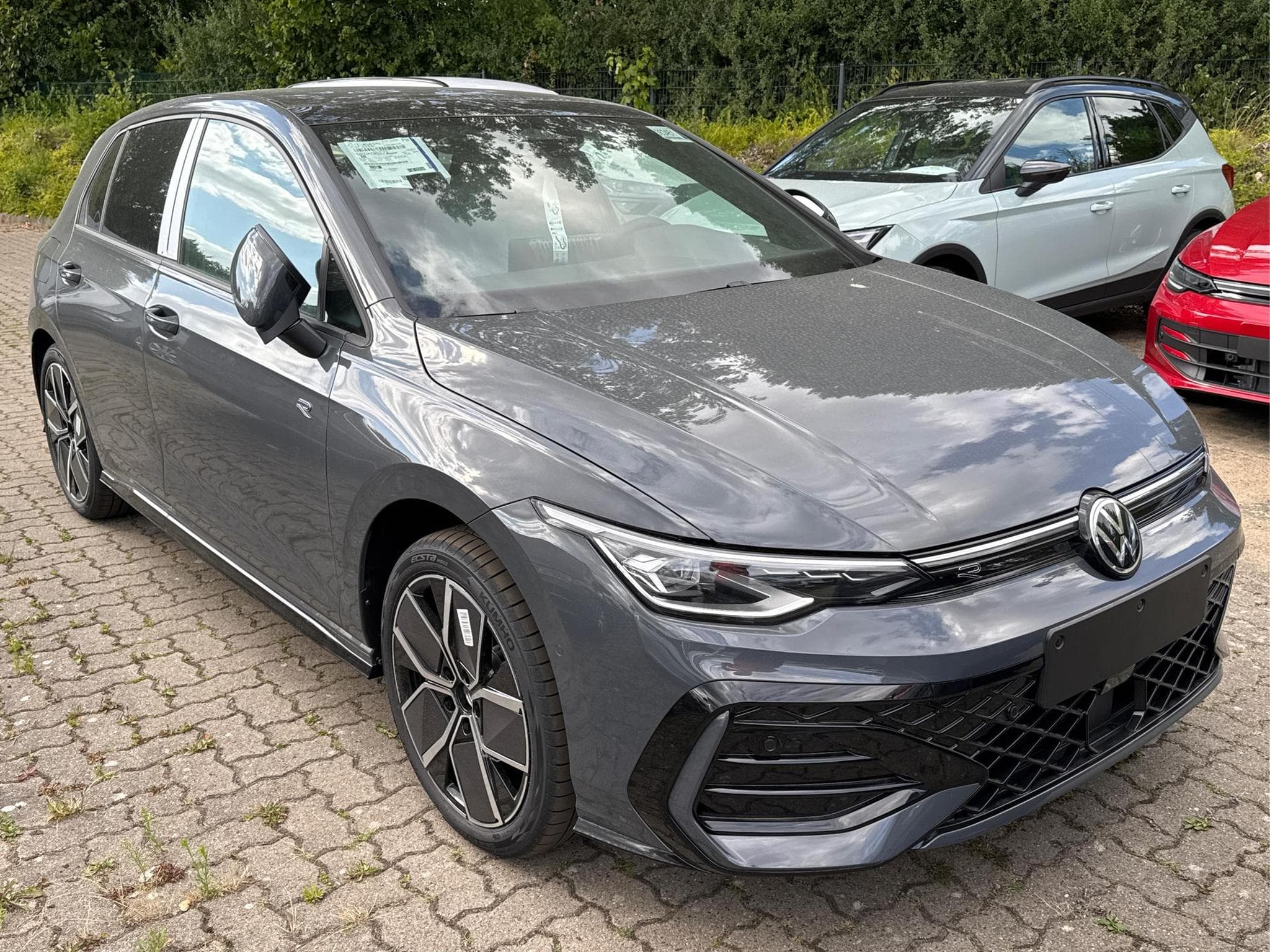 VW Golf R-Line Limited (2026) - Photo 7