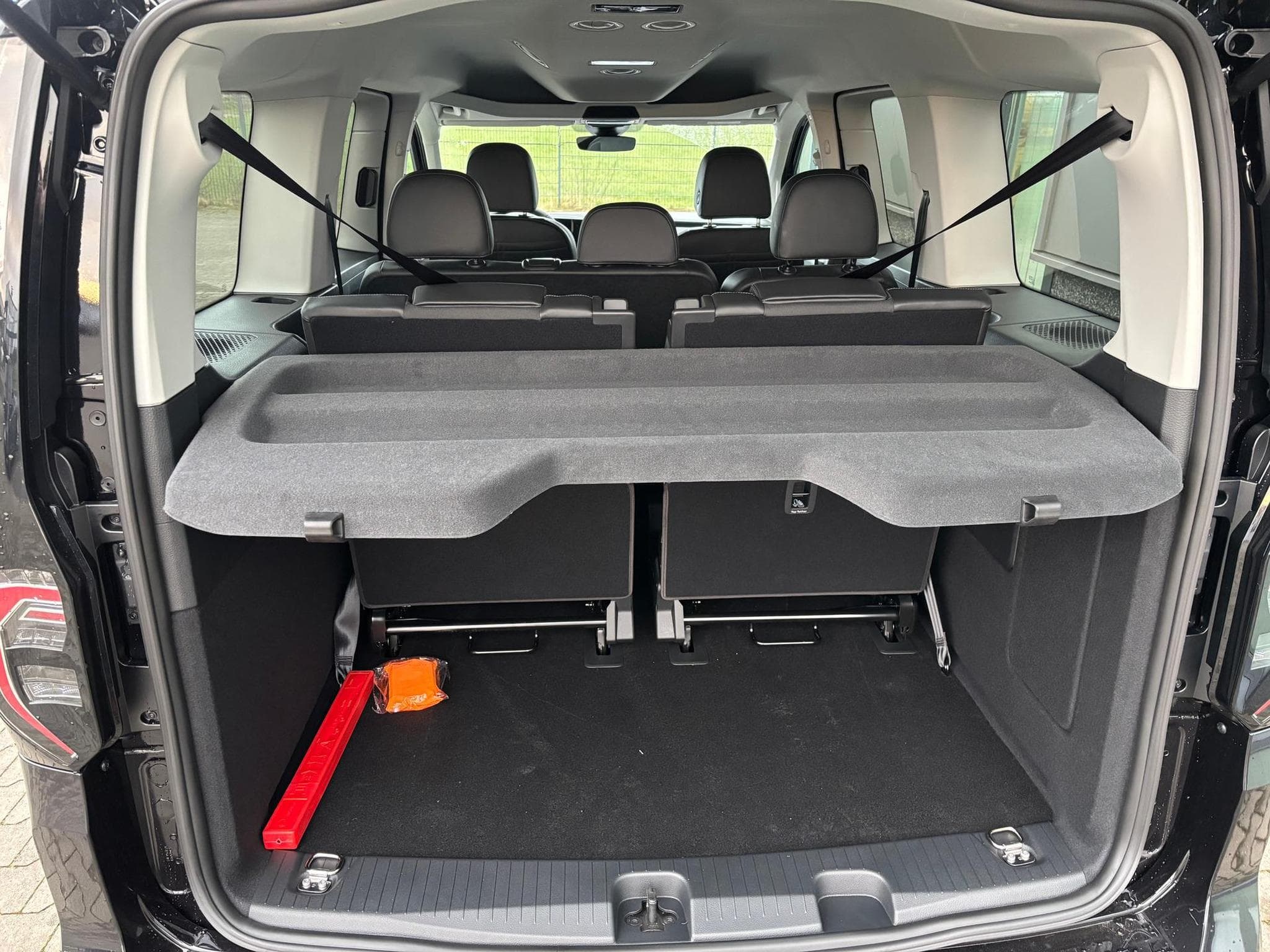 VW Caddy Style (2026) - Foto 8