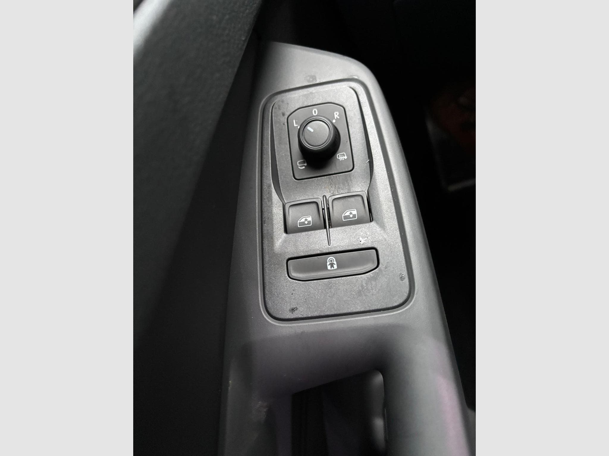 VW Caddy Style (2026) - Foto 10